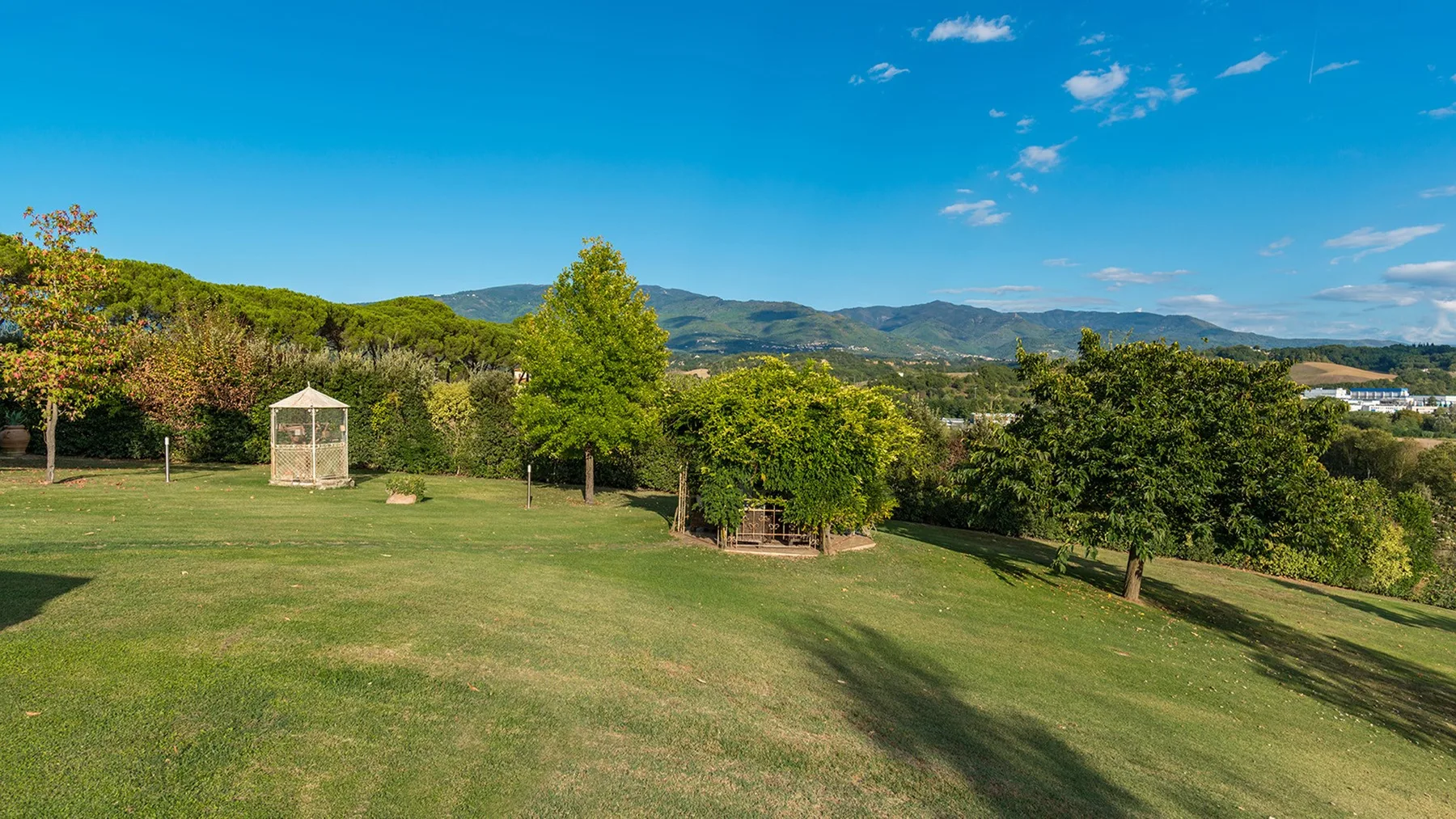 VILLA LEONARDO 24 - Tuscany