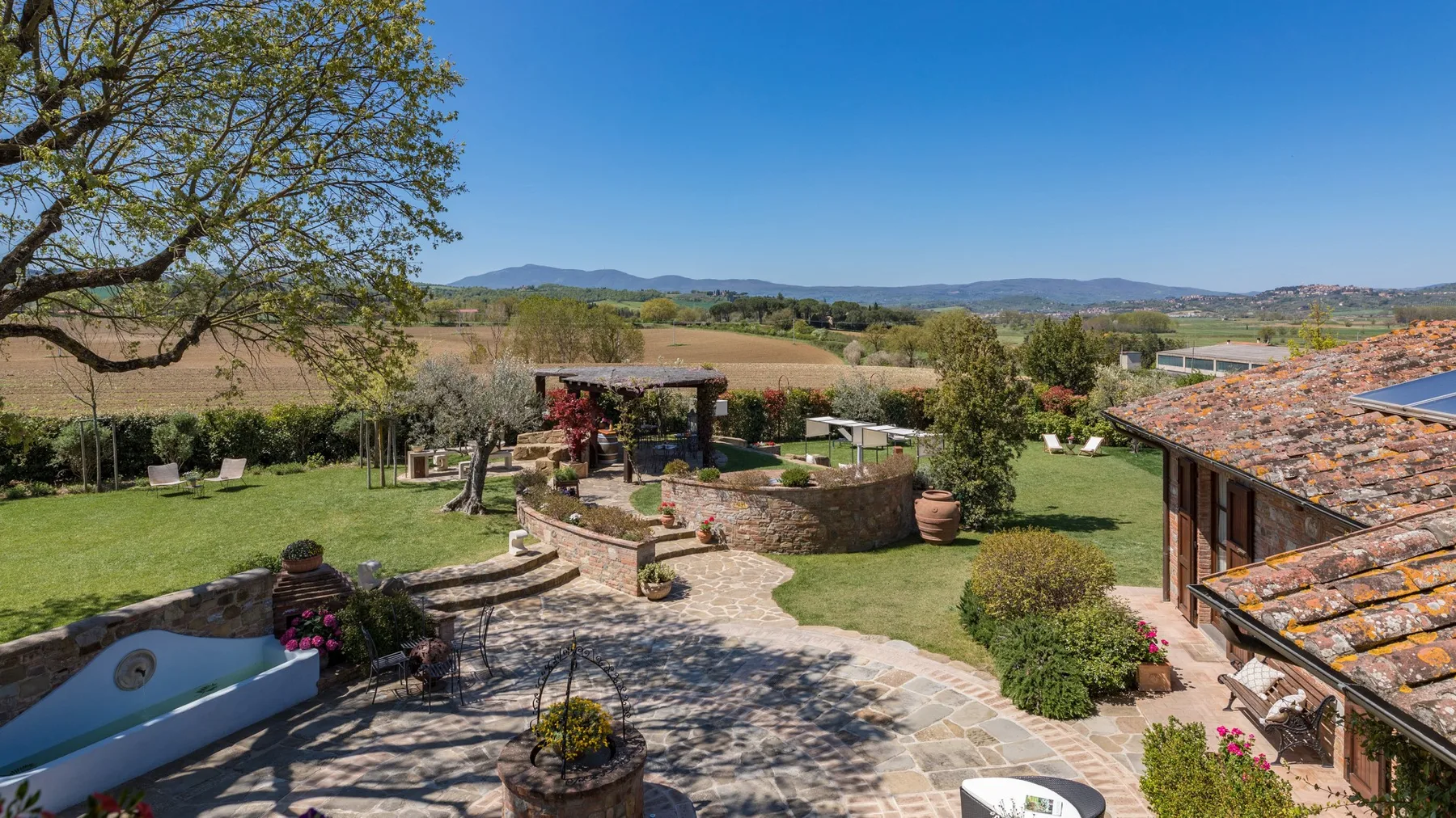 CASALE BELLA VITA 8+4 - Umbria