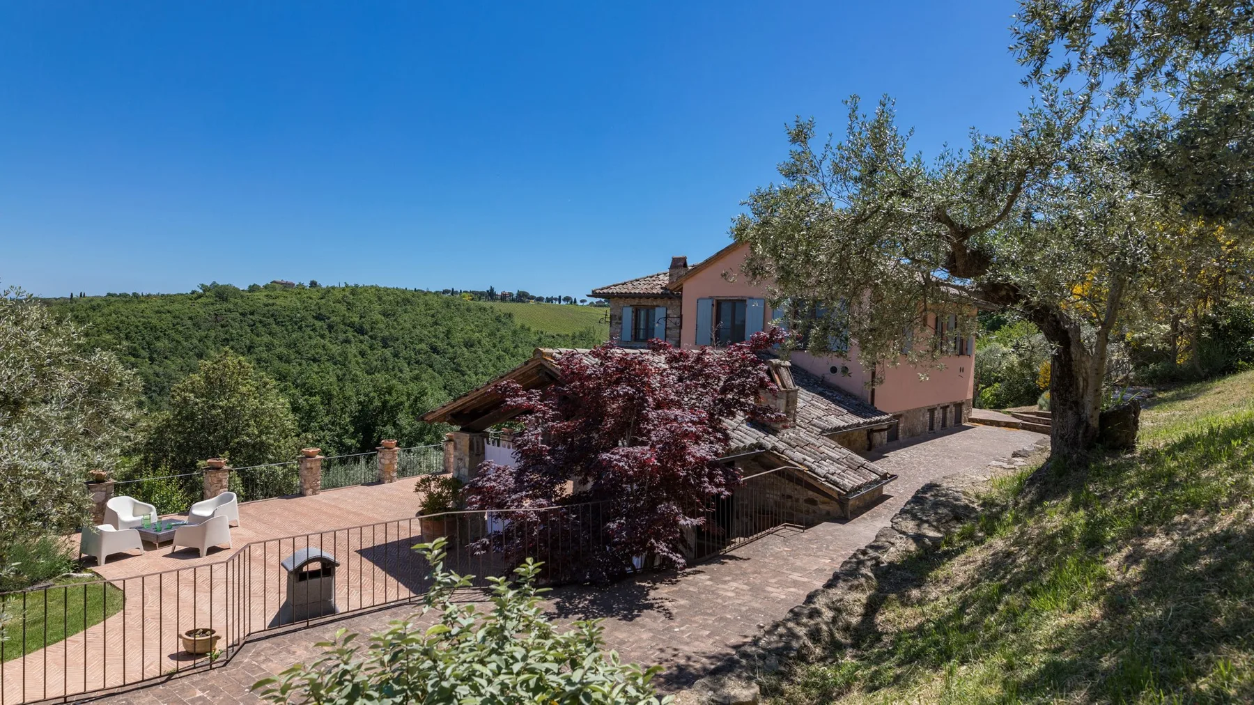 DALMANUTA 8 - Umbria