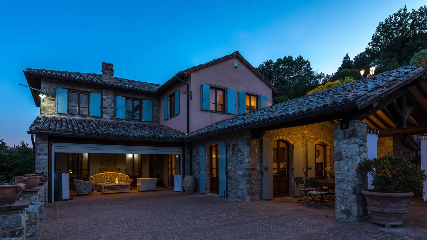 DALMANUTA 8 - Umbria