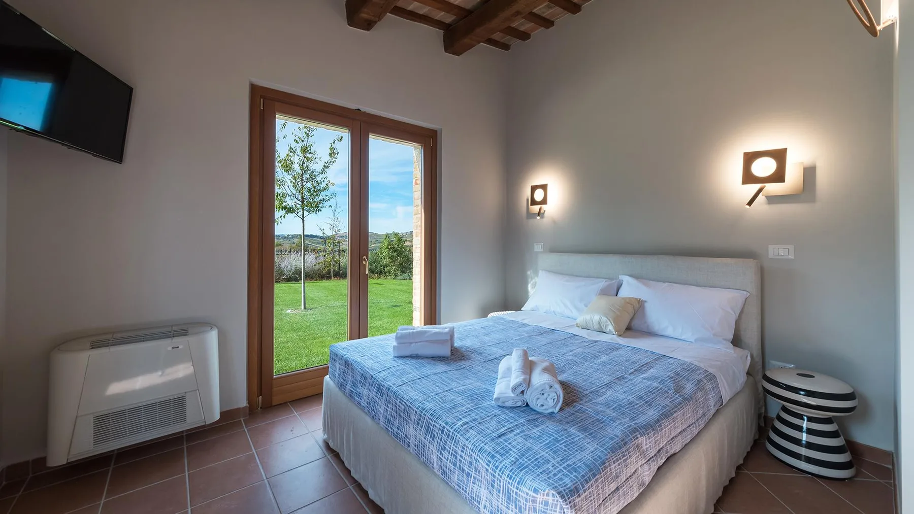 BORGO DA MONTE 8 - Marche