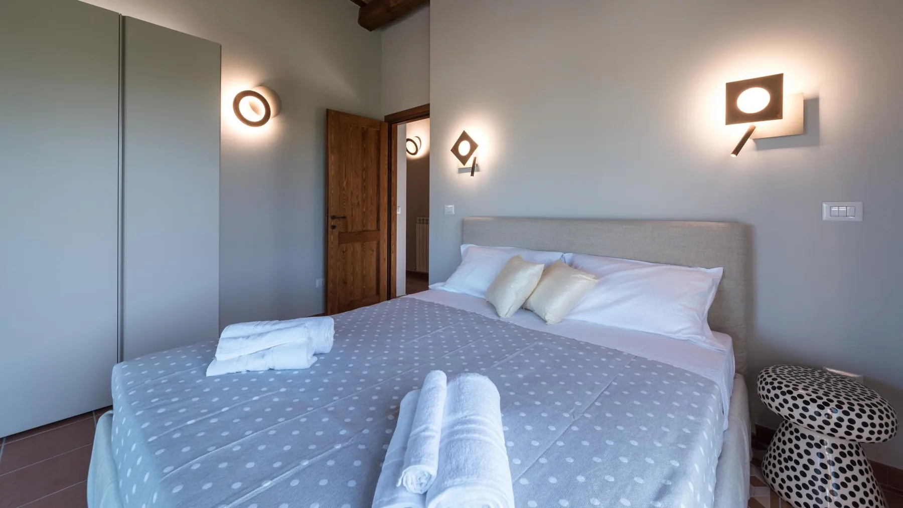 BORGO DA MONTE 8 - Marche