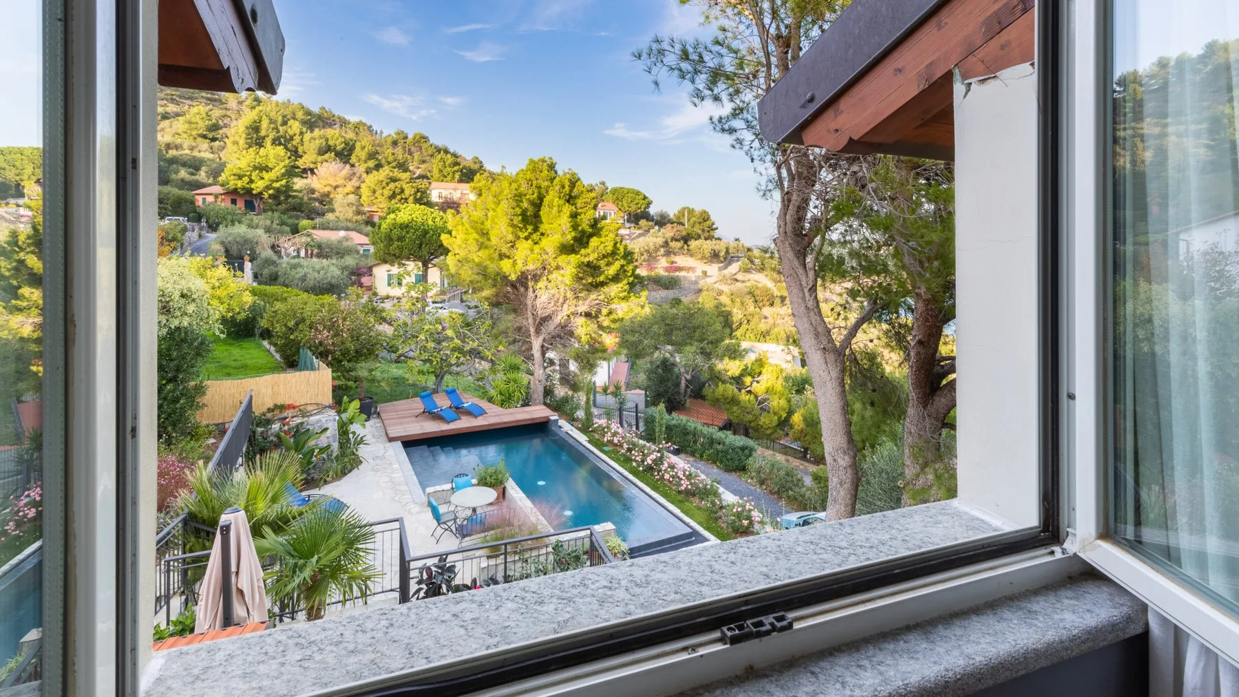 VILLA NEL BLU 8 - Liguria