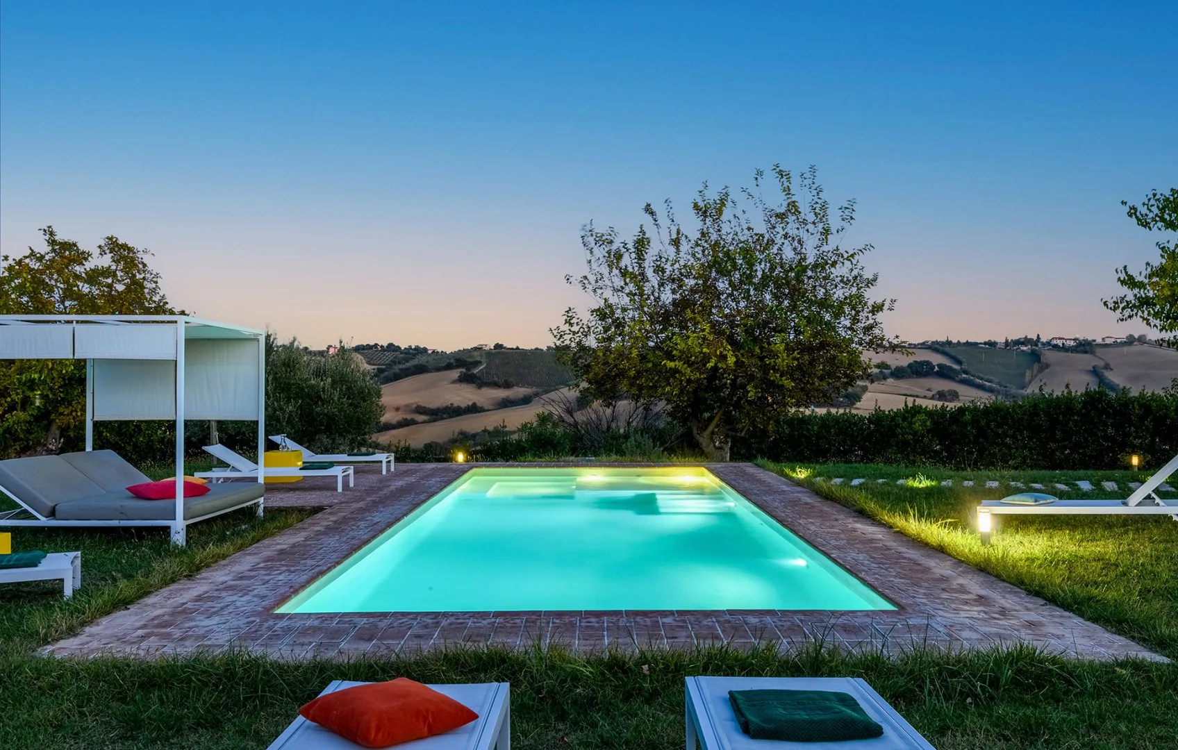 VILLA TRAIANI 8 - Marche