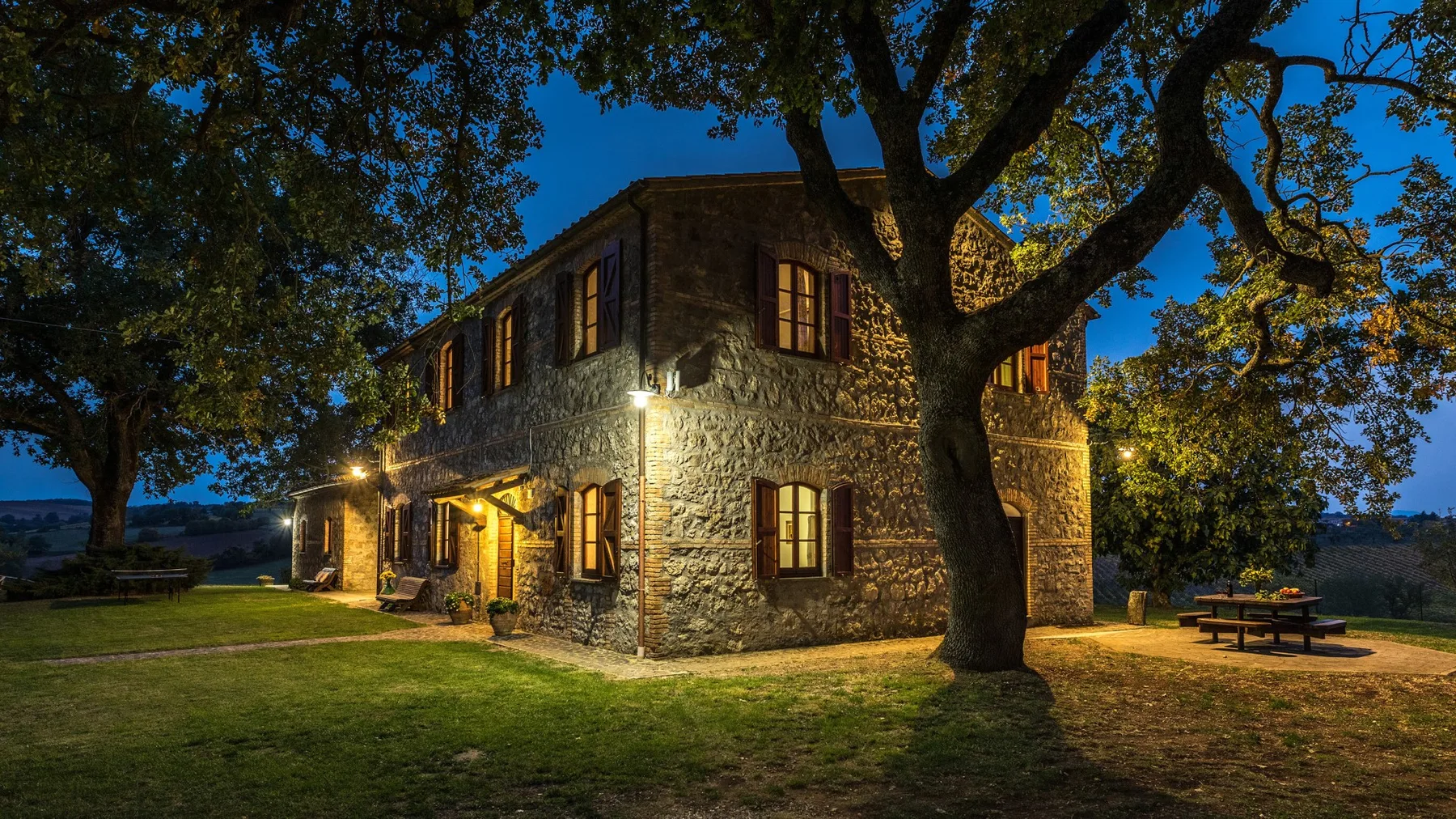 CASALE LE TRE QUERCE 8+1 - Umbria