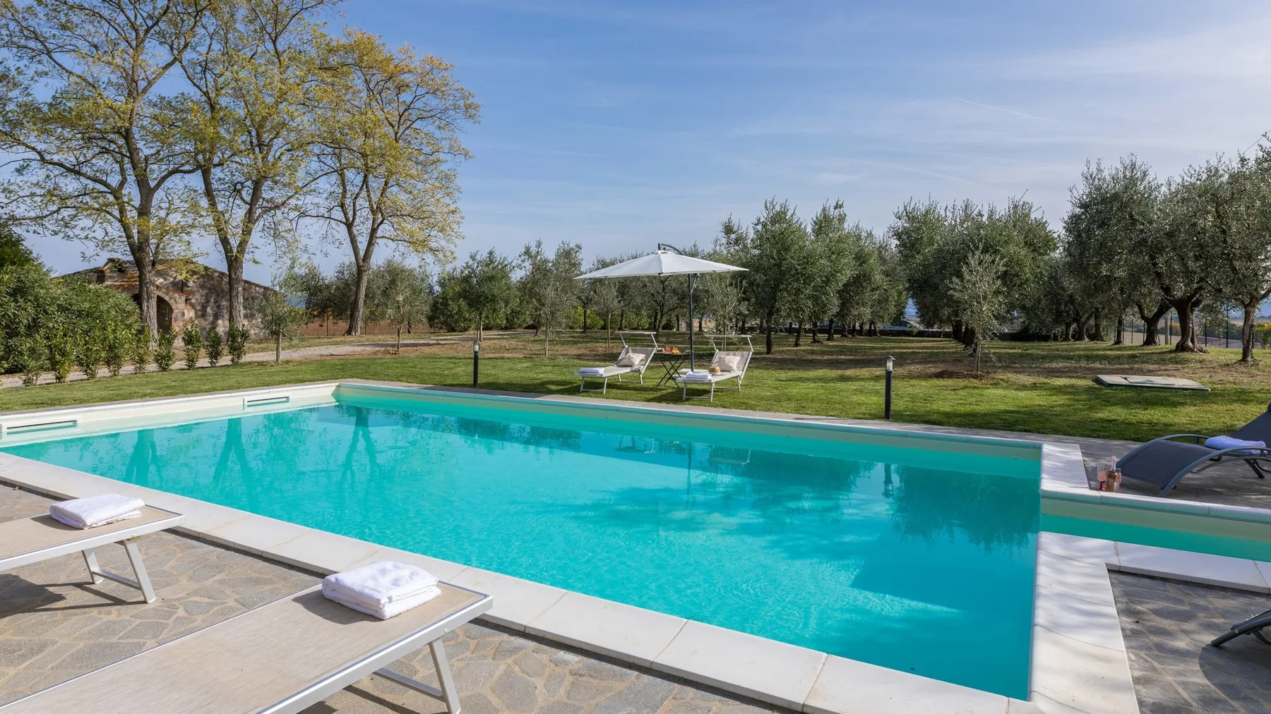 CASALE LE TRE QUERCE 8+1 - Umbria