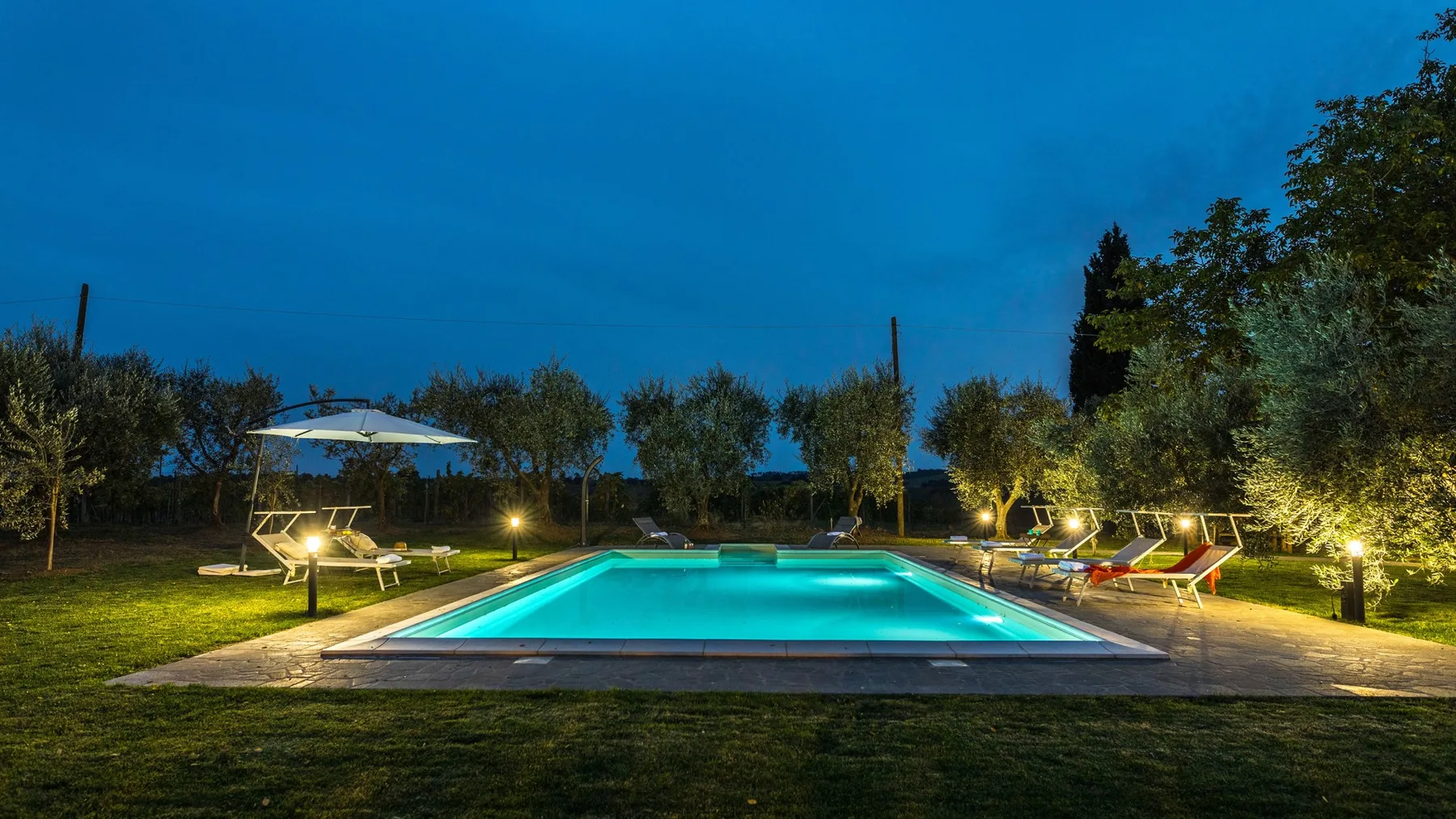CASALE LE TRE QUERCE 8+1 - Umbria
