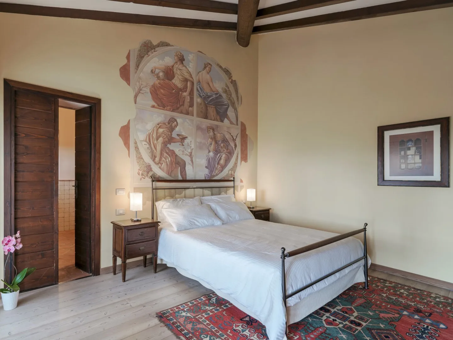 TENUTA NAVELLI 12+2 - Lombardy