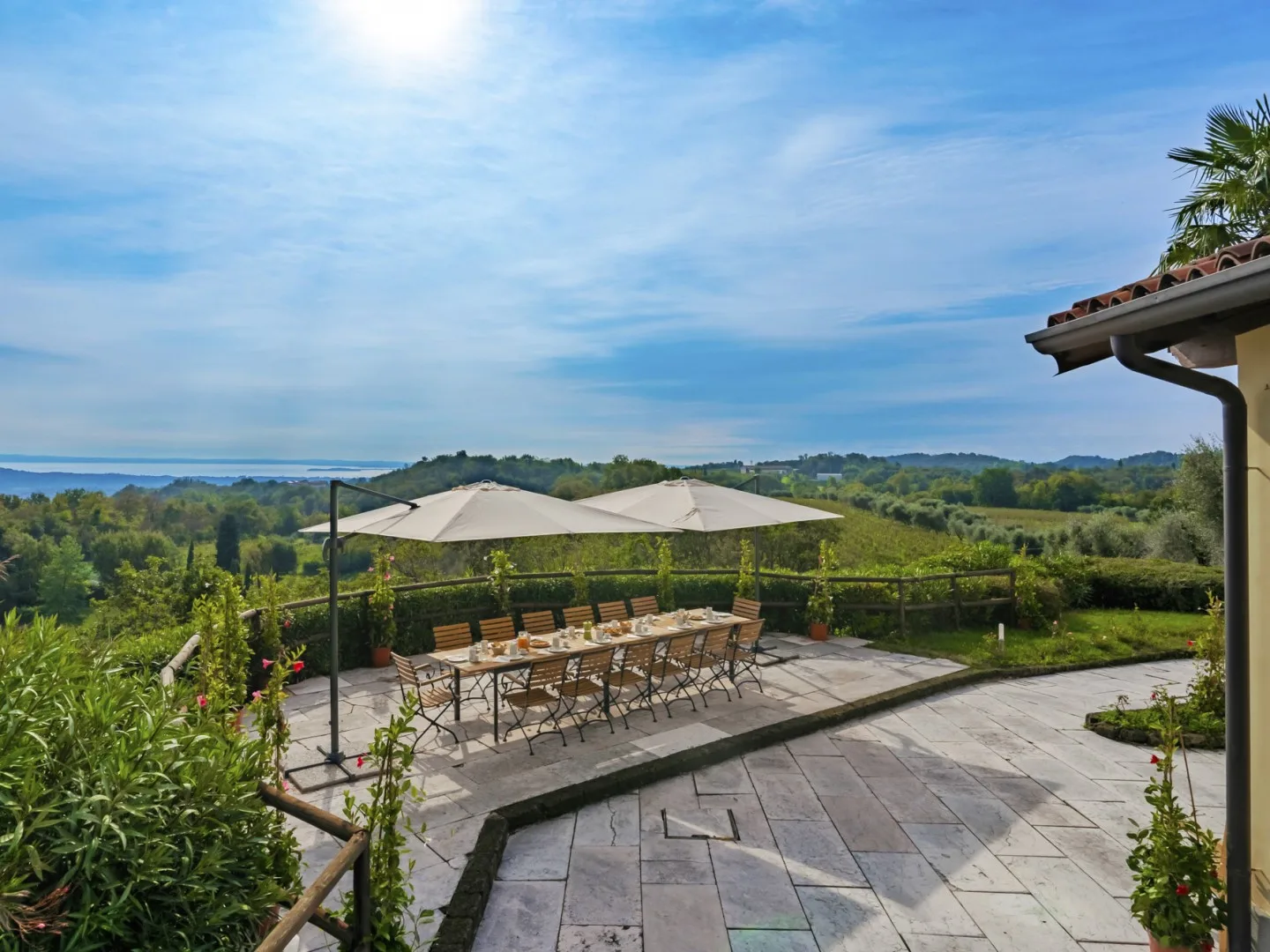 TENUTA NAVELLI 12+2 - Lombardy