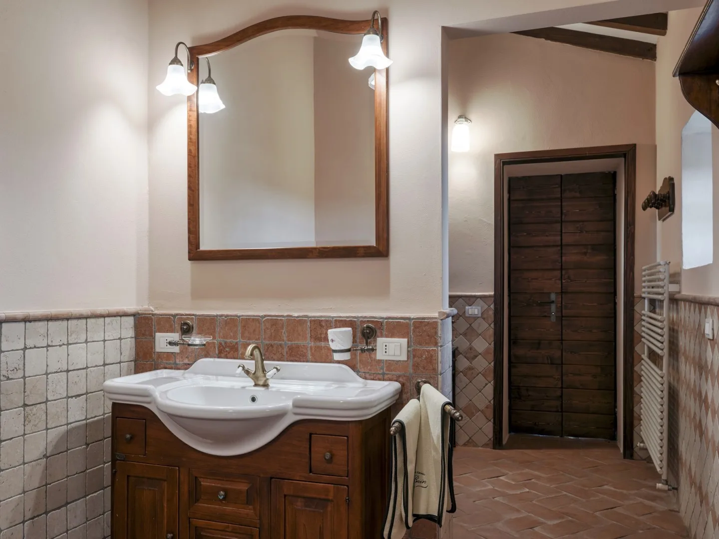 TENUTA NAVELLI 12+2 - Lombardy