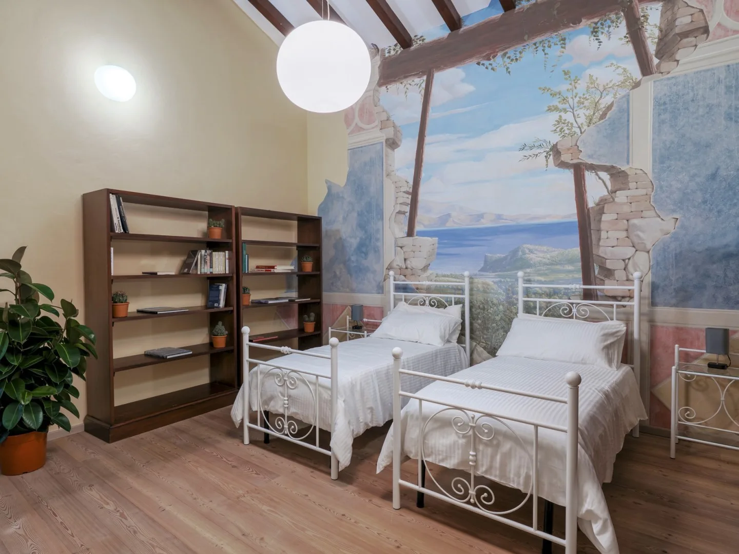 TENUTA NAVELLI 12+2 - Lombardy