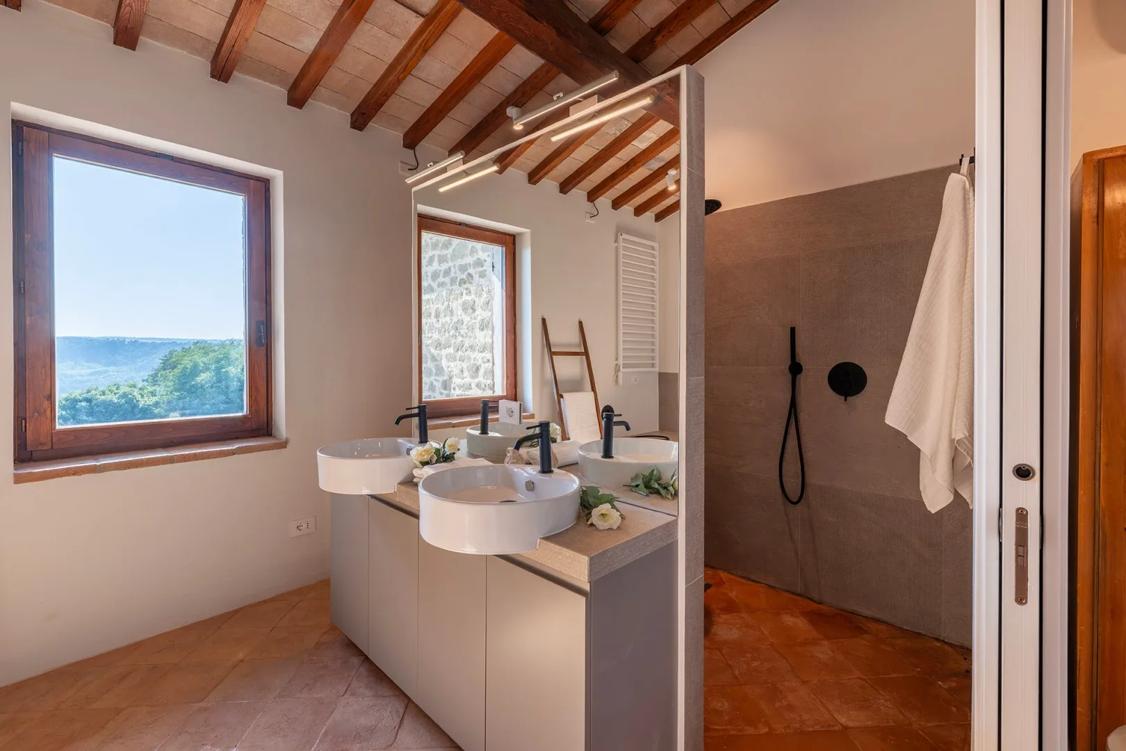 TENUTA ORSINI 9+3 - Lazio