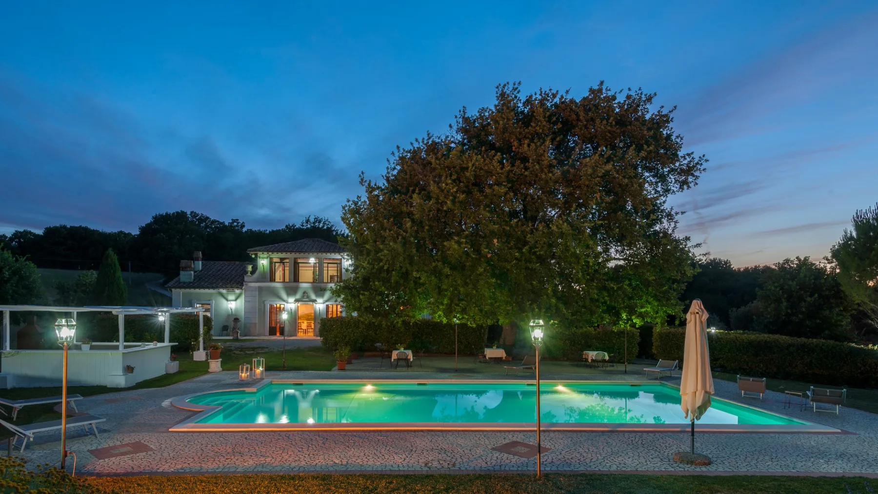 TENUTA ASTOLFI 12+3 - Umbria