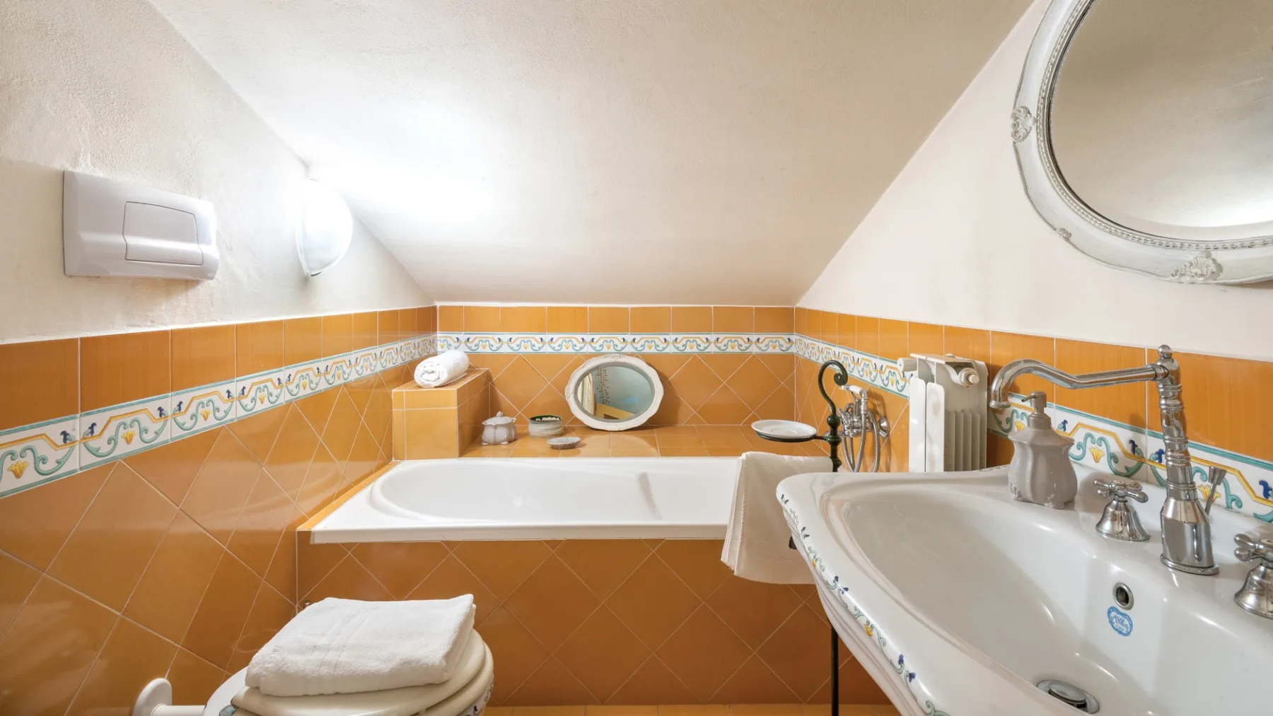 TENUTA ASTOLFI 12+3 - Umbria