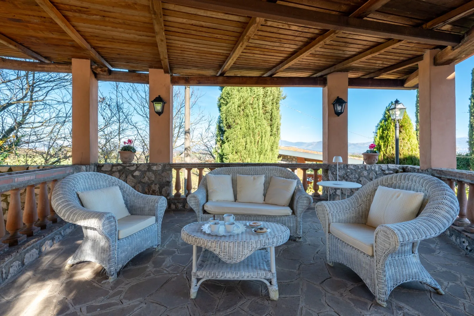 TENUTA CAVI 10 - Lazio