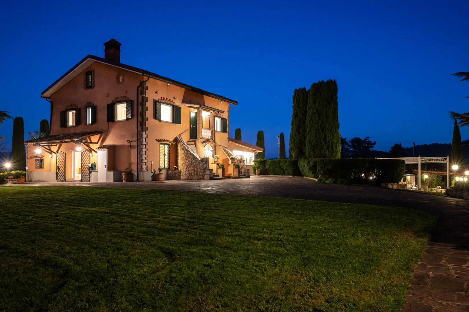 TENUTA CAVI 10 - Lazio