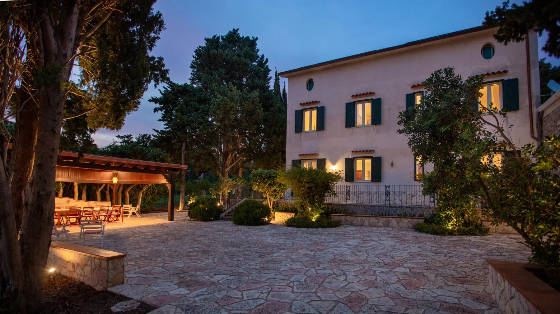 CASALE BUCCELLATO 14 - Sicily