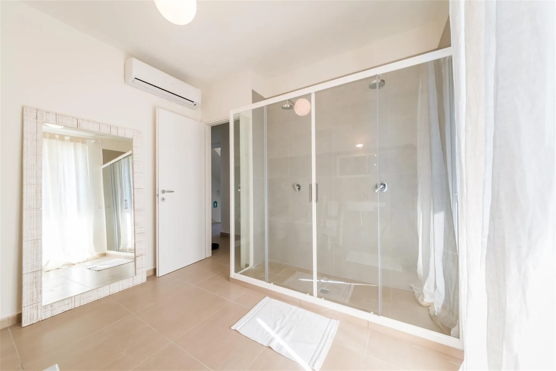 CASA DI EOLO 8+2 - Marche