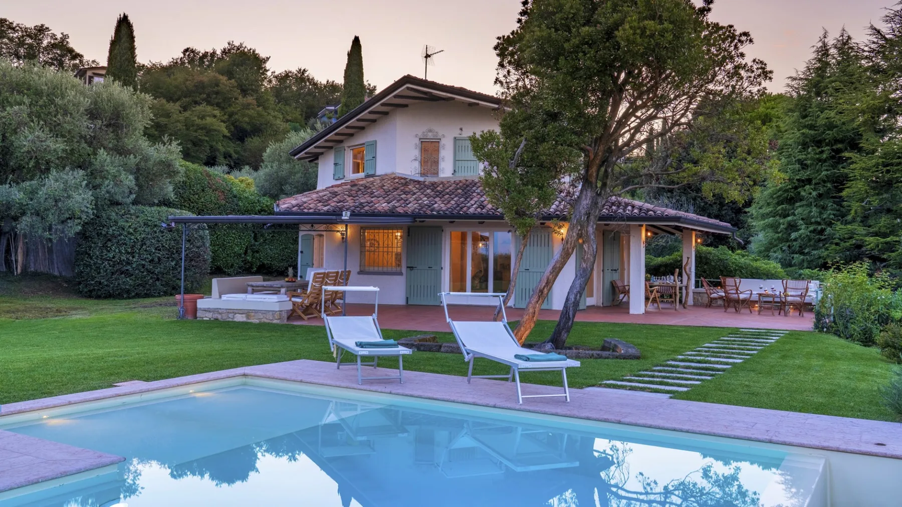 VILLA DEL PRATO 8 - Lombardy