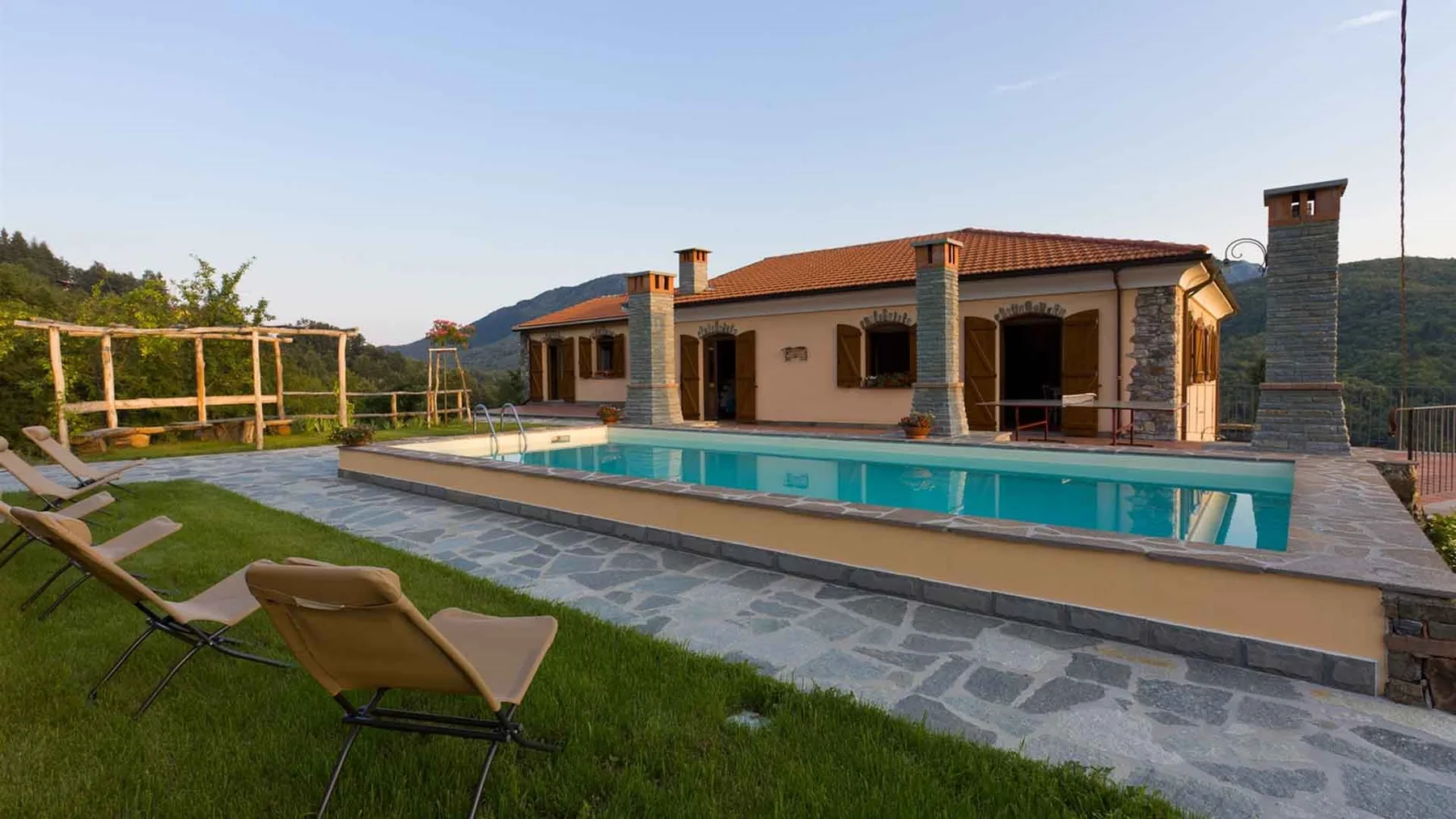 VILLA ARBEIO 8+6 - Liguria