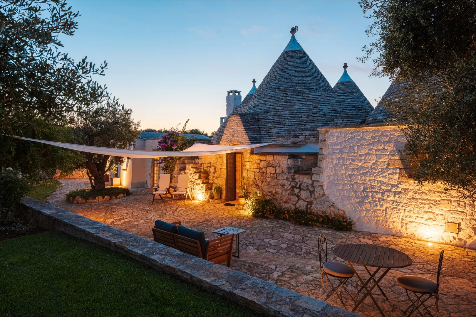 TRULLO MAGNIFICO 8 - Puglia