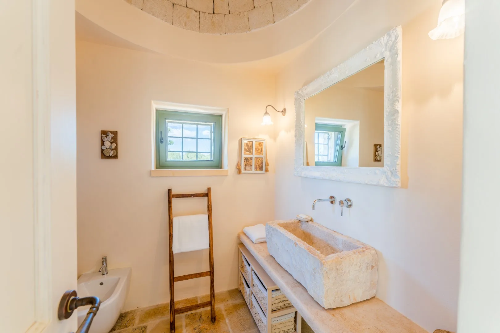 TRULLO MAGNIFICO 8 - Puglia
