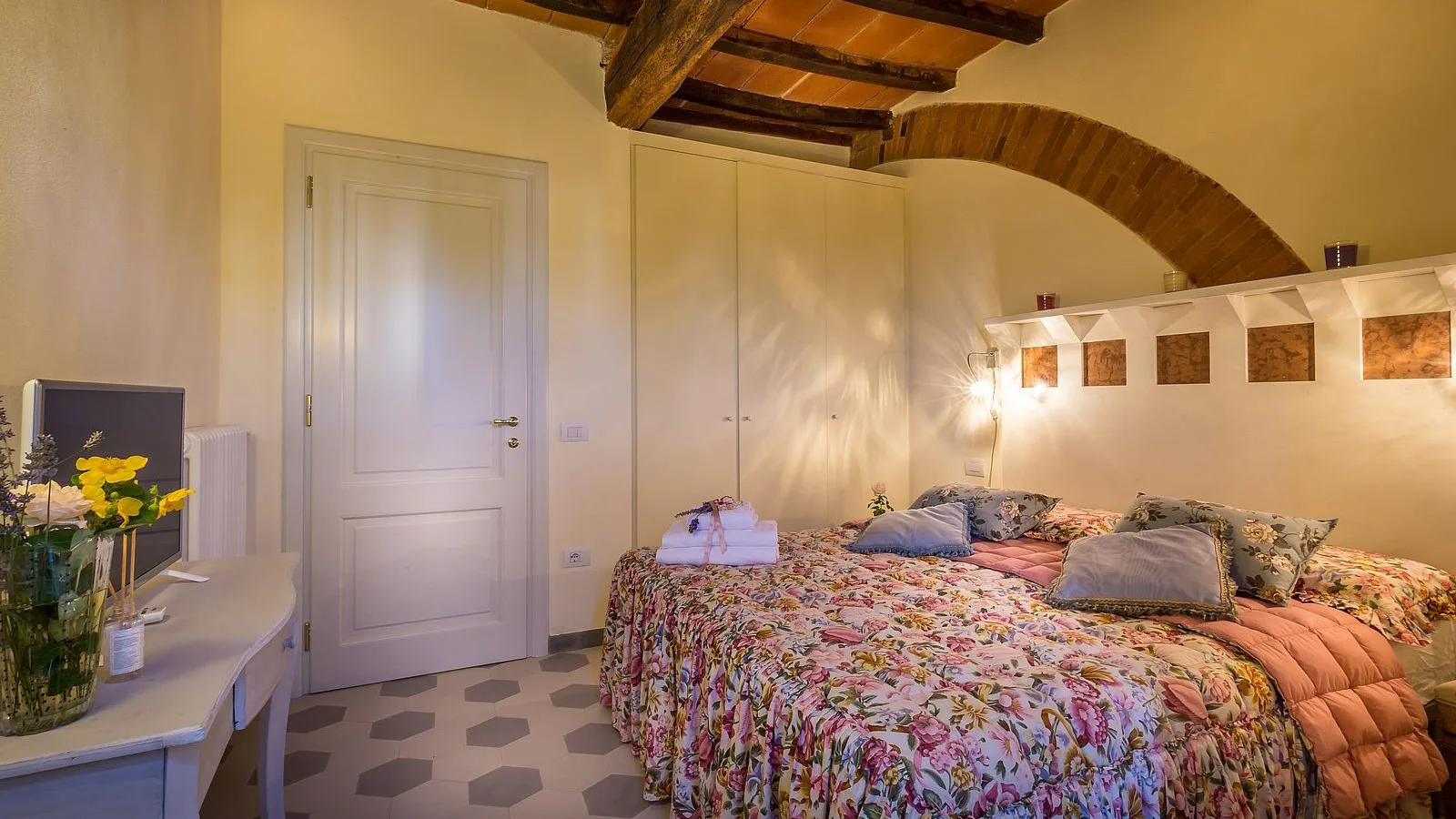 LE QUERCE DEI MEDICI 12+2 - Tuscany