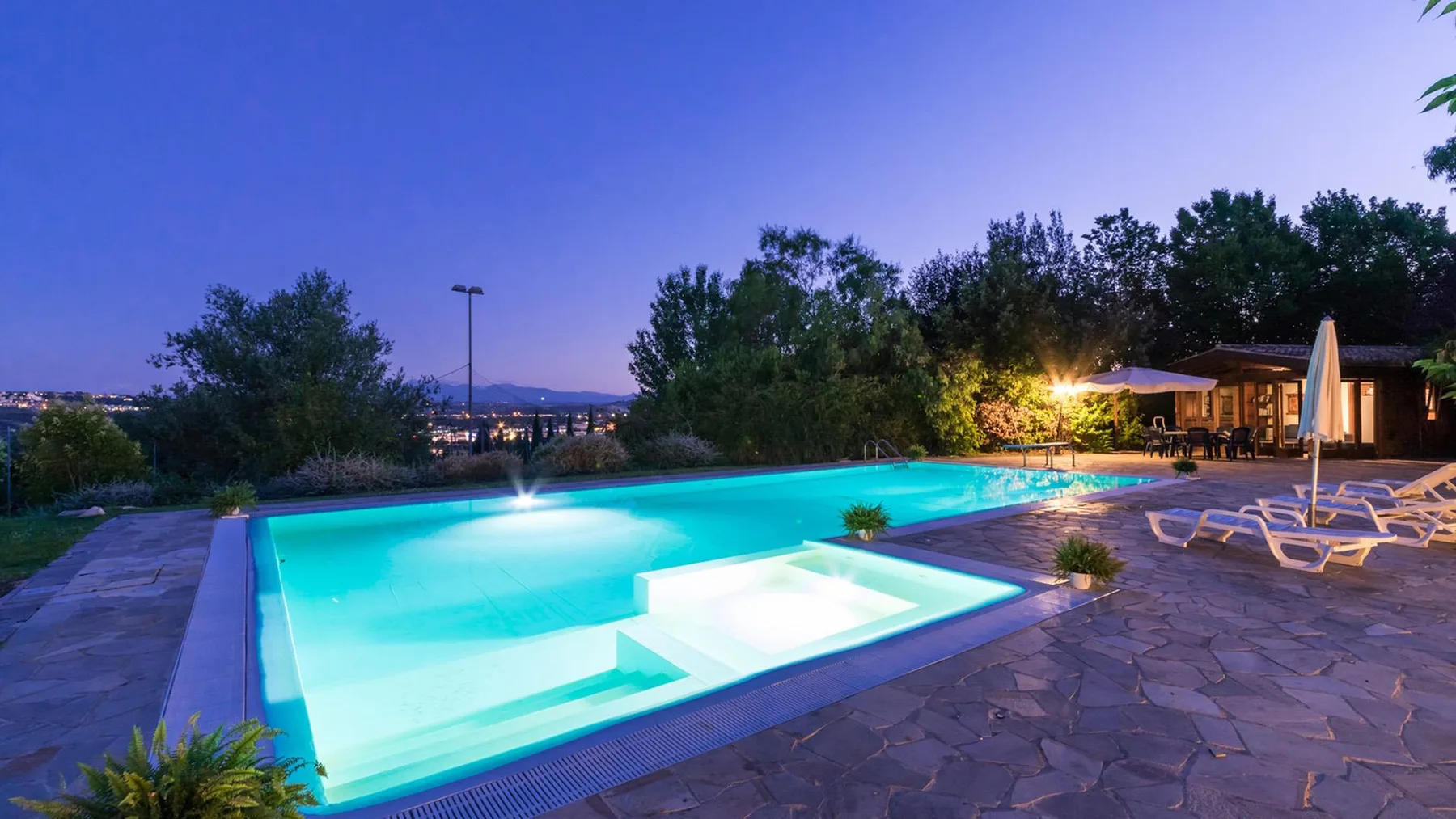 VILLA AMBRAH 12+1 - Marche