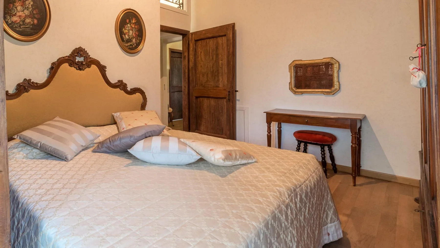 VILLA AMBRAH 12+1 - Marche