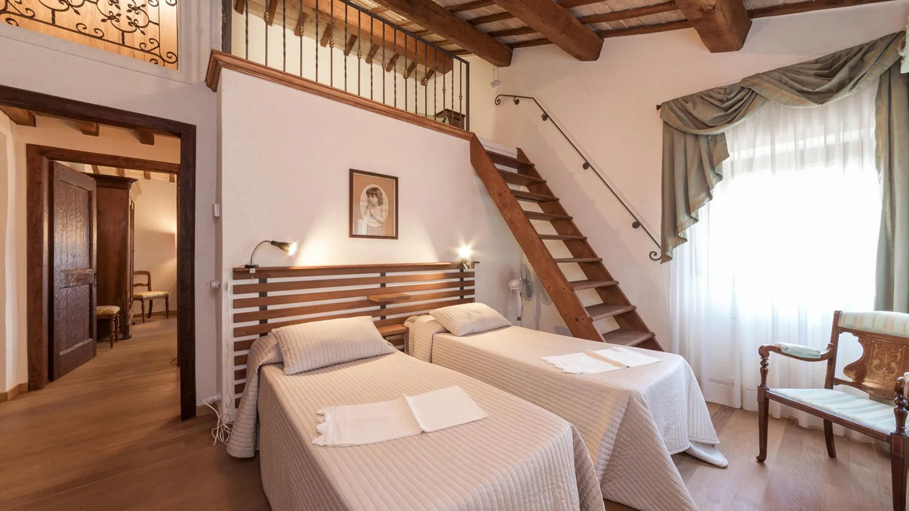 VILLA AMBRAH 12+1 - Marche