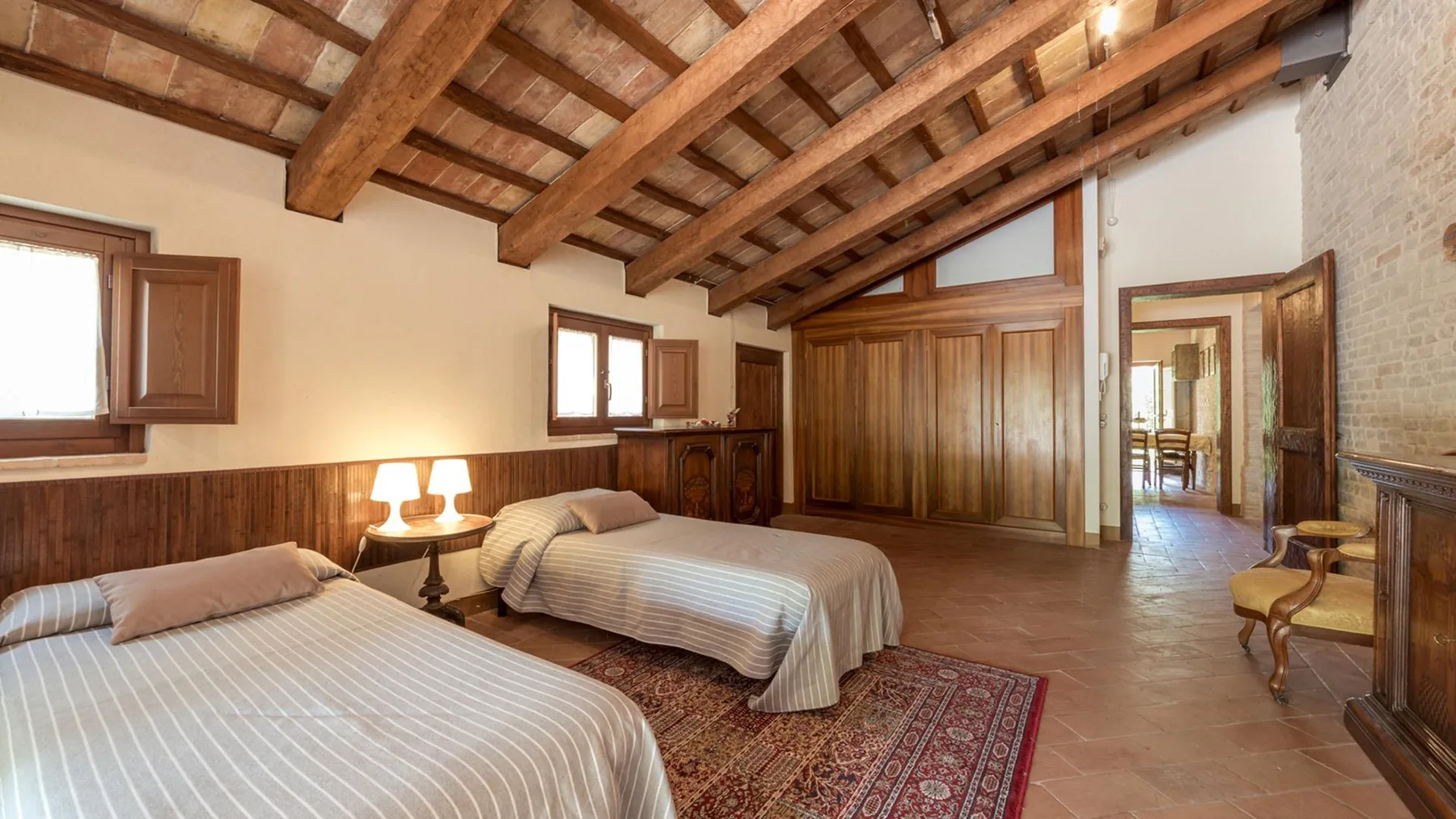 VILLA AMBRAH 12+1 - Marche