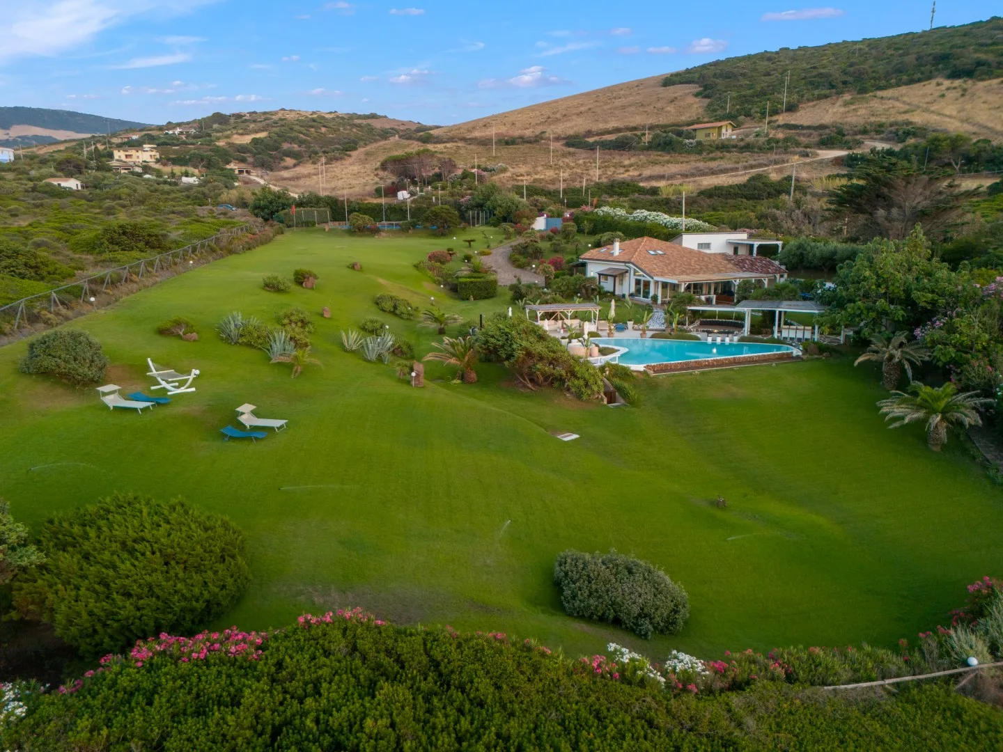 VILLA AMBRA 10 - Sardinia