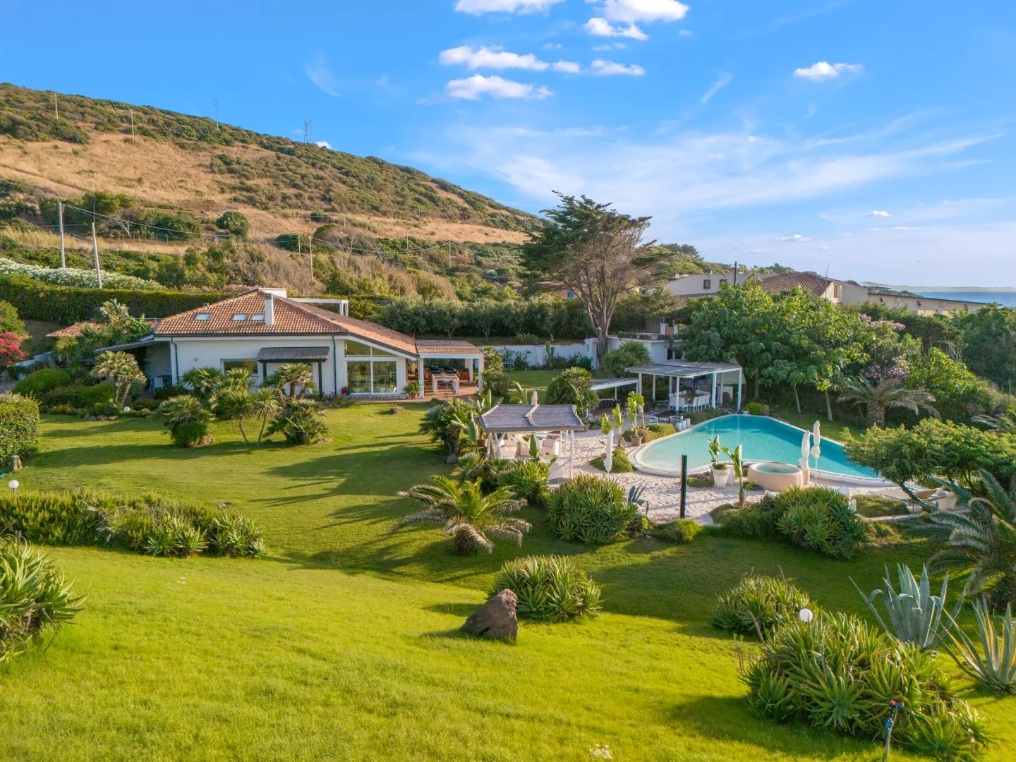 VILLA AMBRA 10 - Sardinia