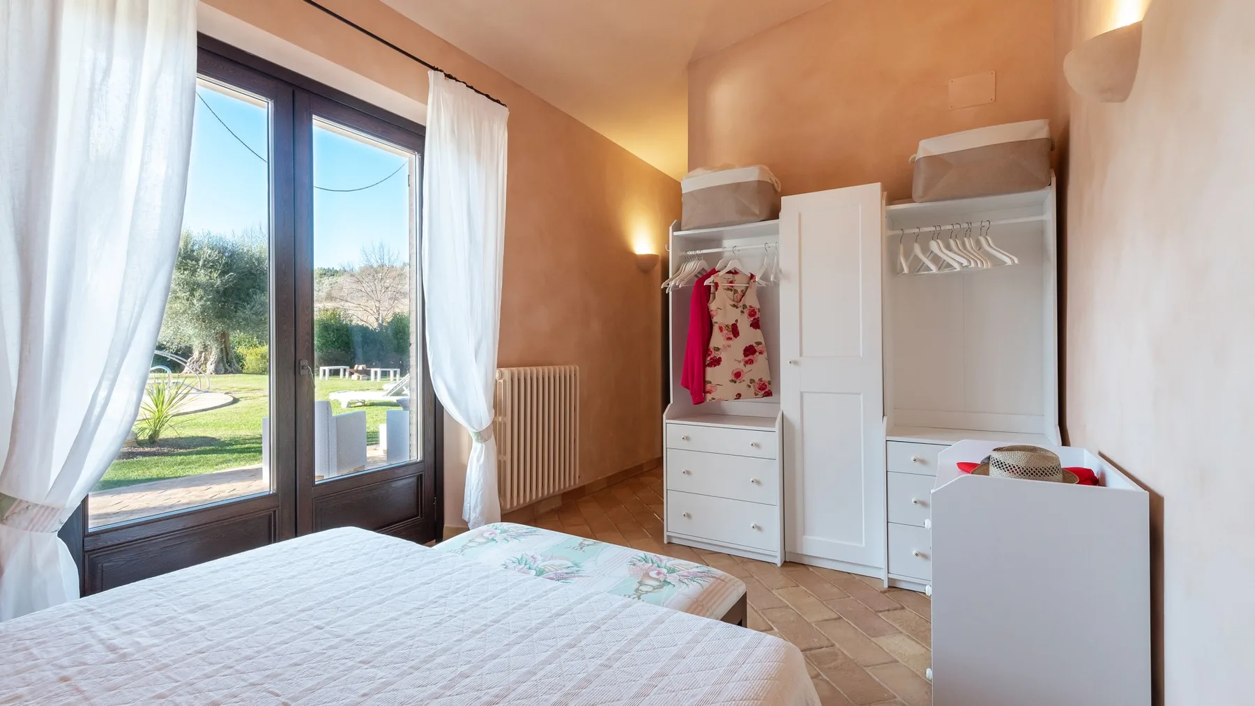 VILLA ISOTTA 8+4 - Marche