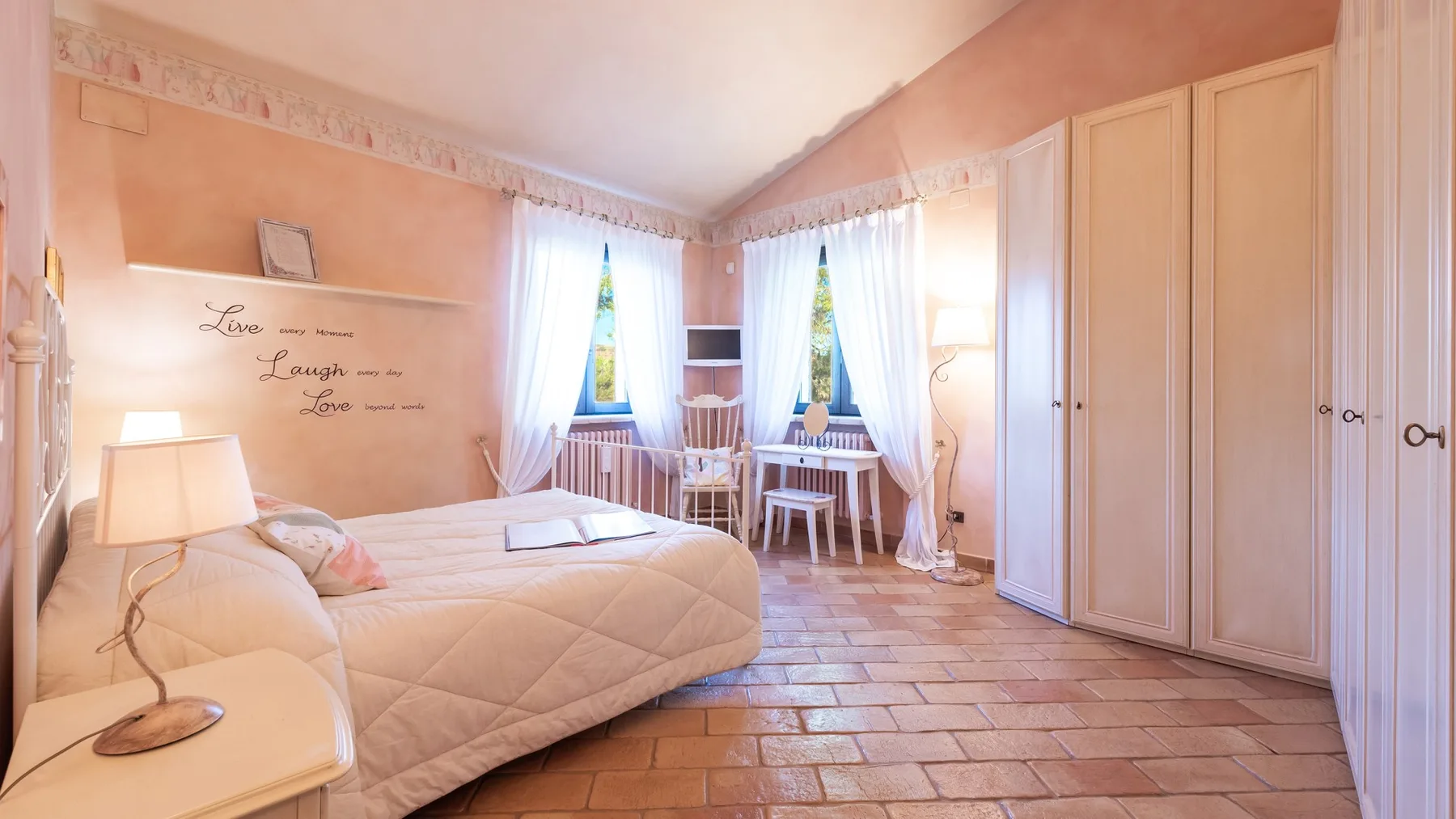 VILLA ISOTTA 8+4 - Marche