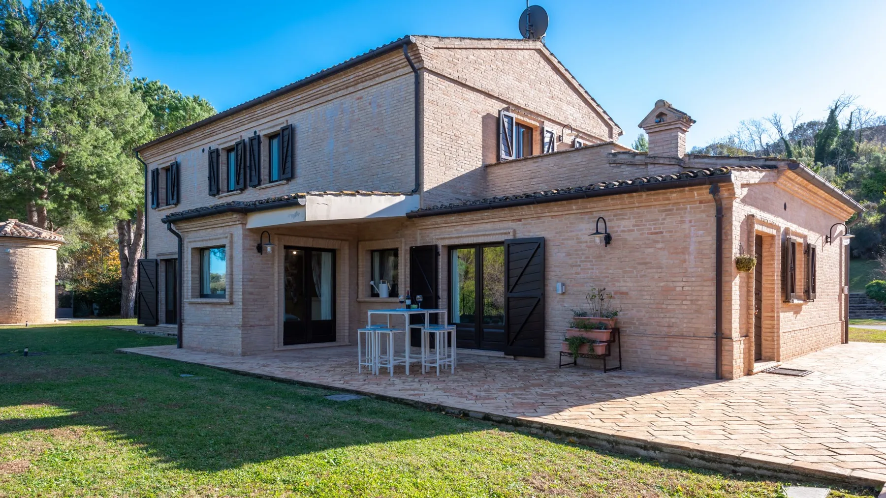 VILLA ISOTTA 8+4 - Marche