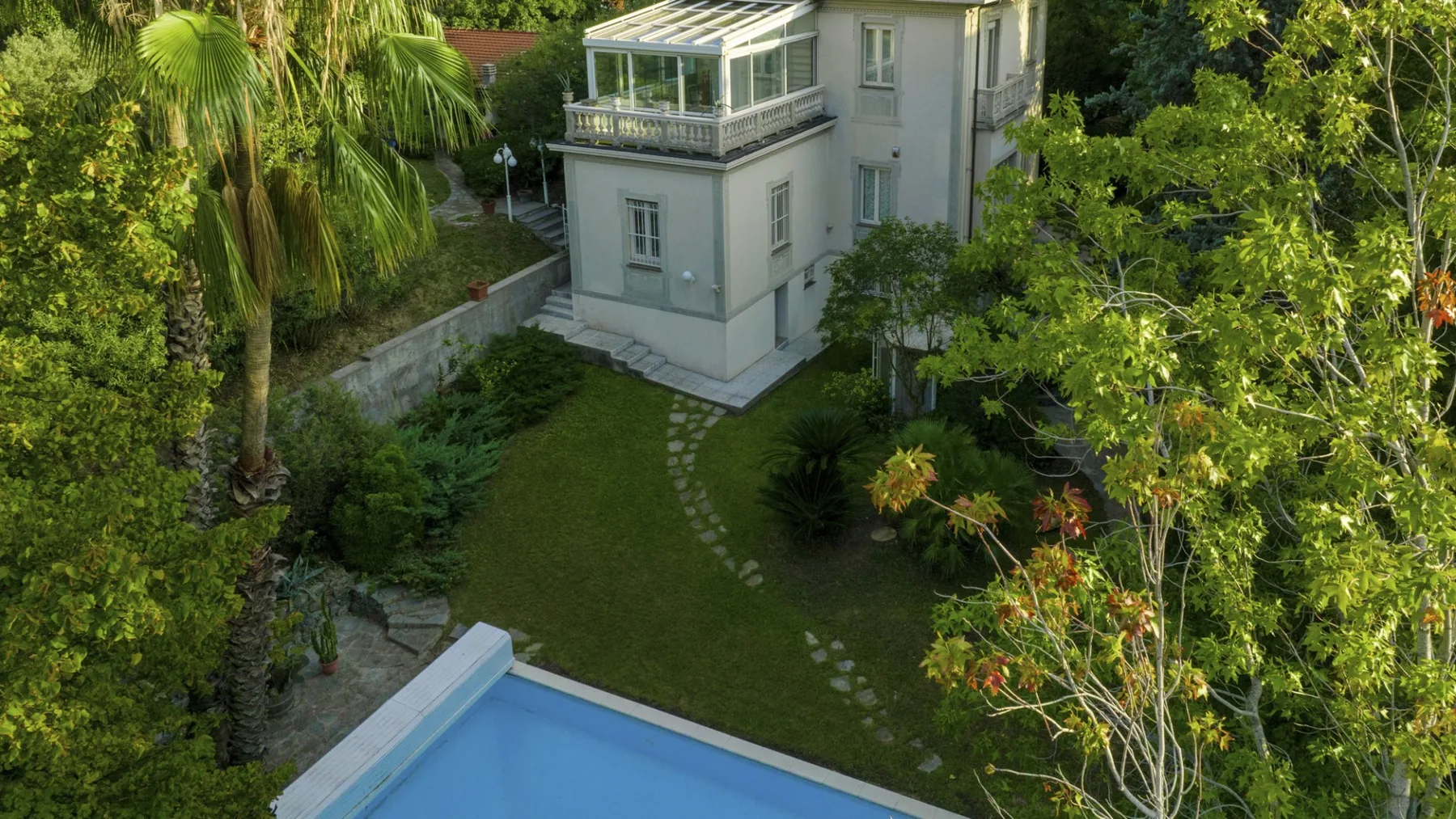 VILLA LIBERTY ALBISOLA 6+2 - Liguria