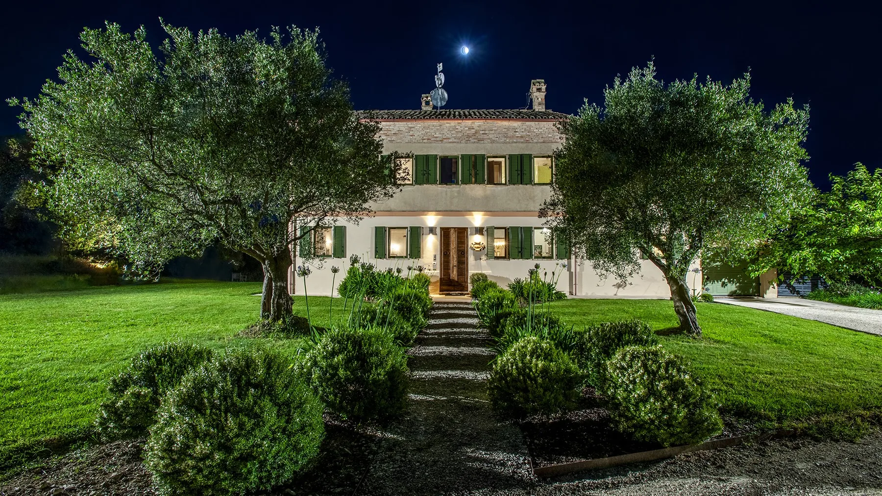 CASA SANT'ELIA 7+3 - Marche
