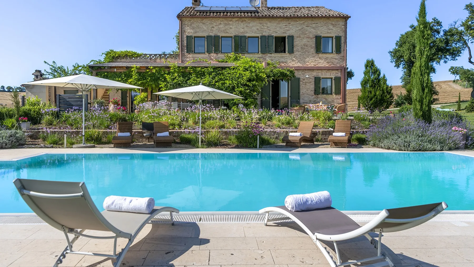 CASA SANT'ELIA 7+3 - Marche