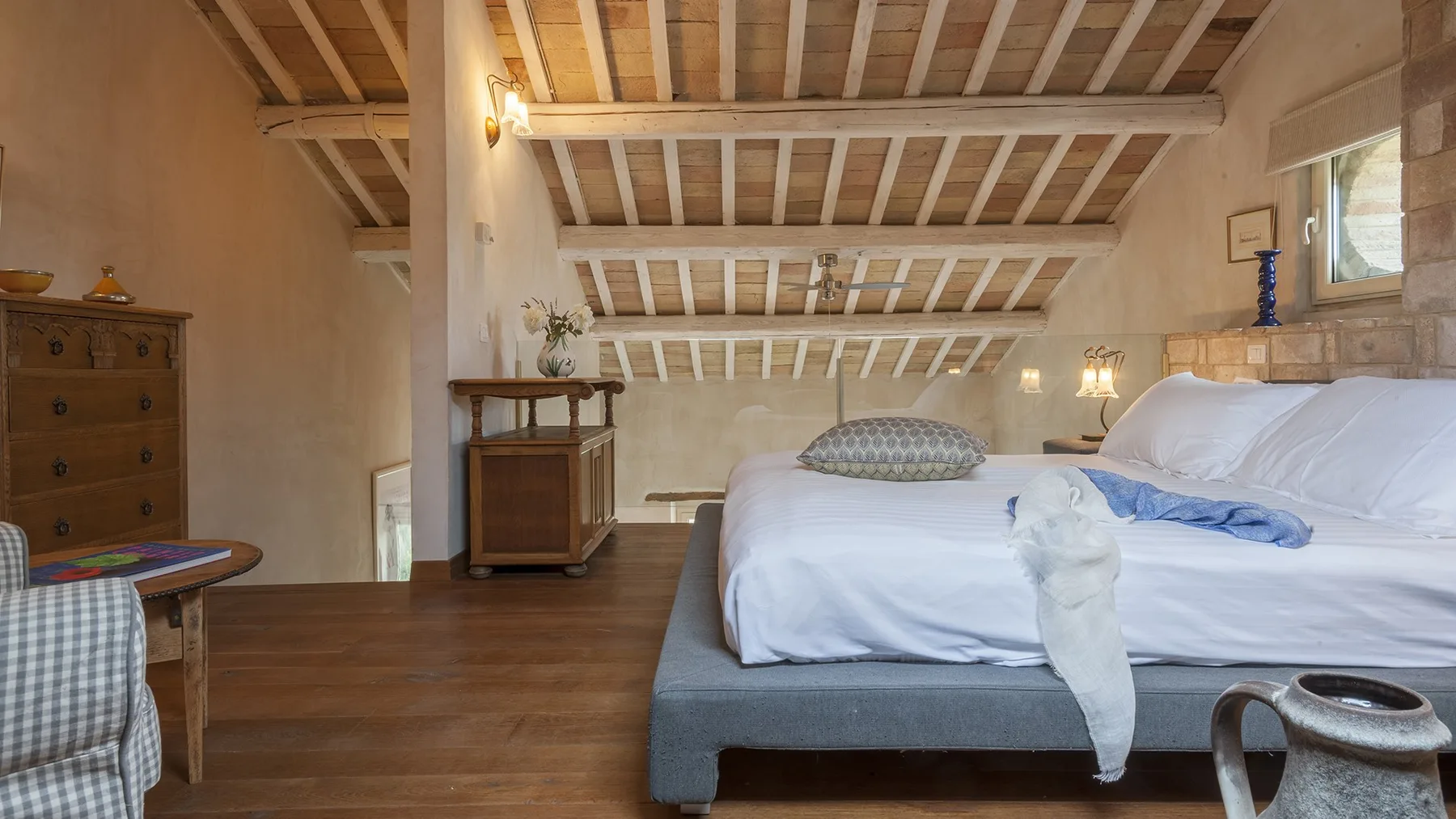 CASA SANT'ELIA 7+3 - Marche