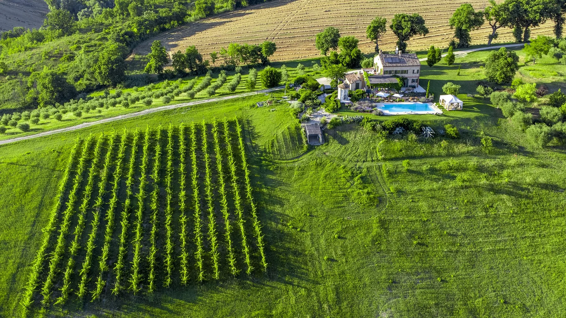 CASA SANT'ELIA 7+3 - Marche
