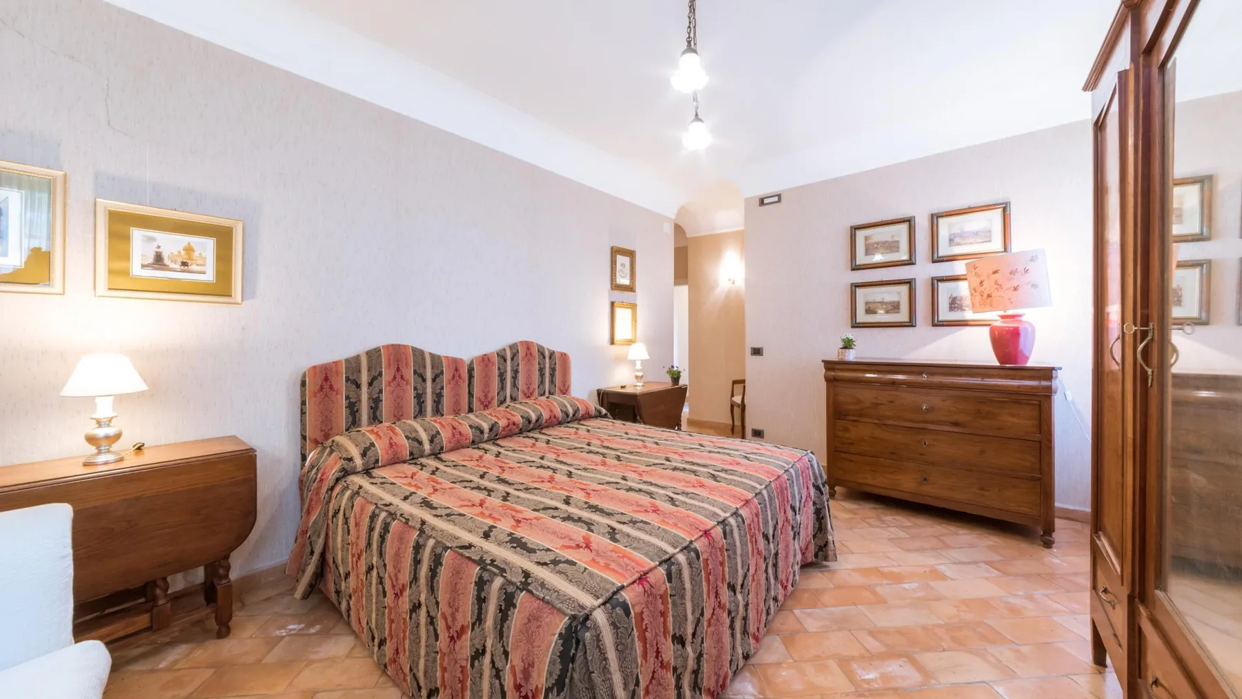 BORGO COLLE RIDENTE 13 - Marche