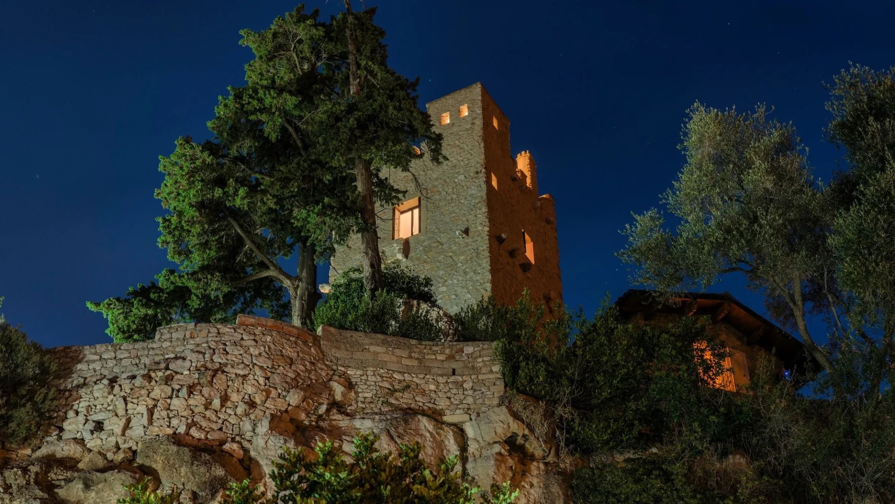 TORRE GRIMALDI 2+2 - Liguria