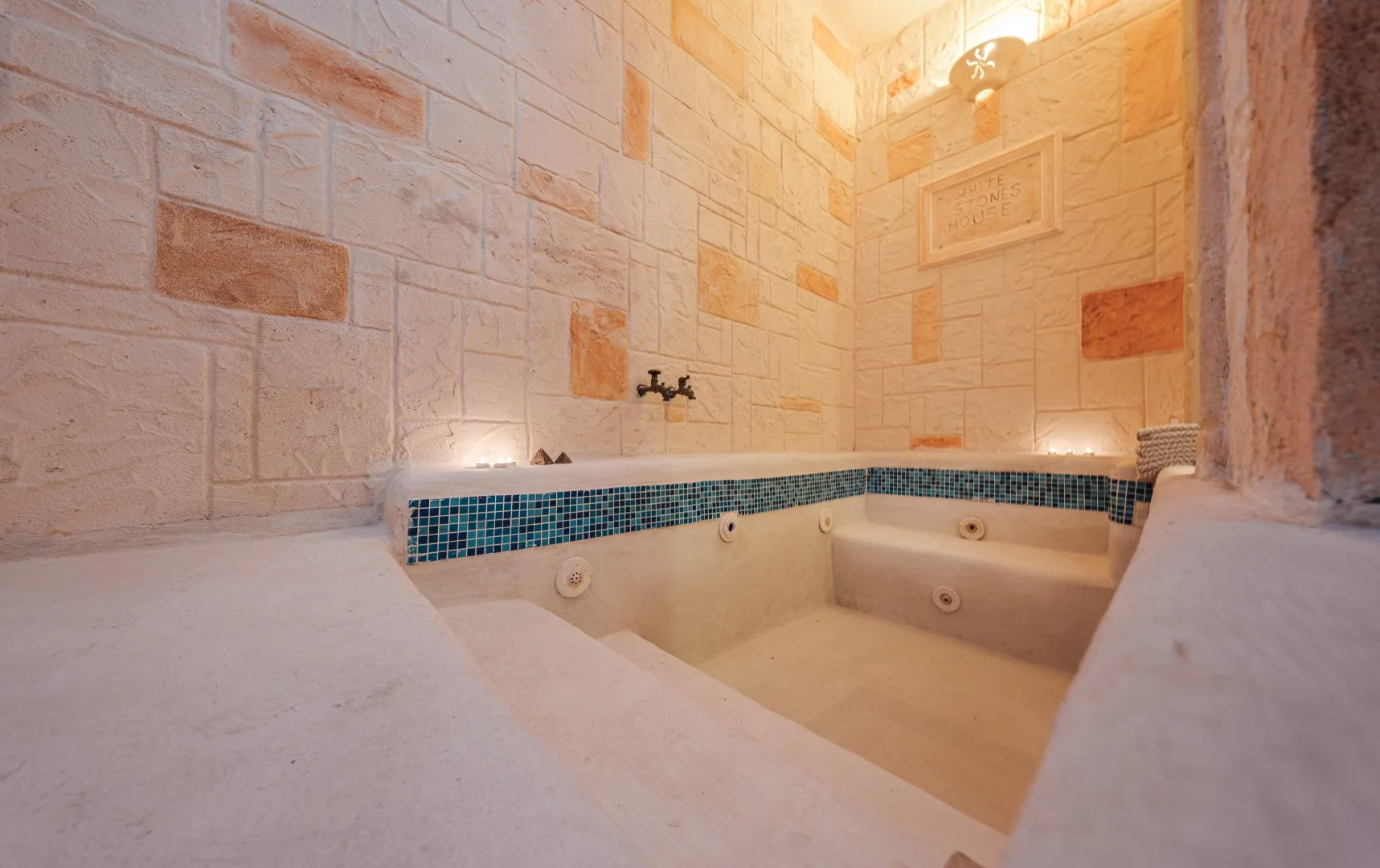 WHITE STONE HOUSE 6+1 - Puglia