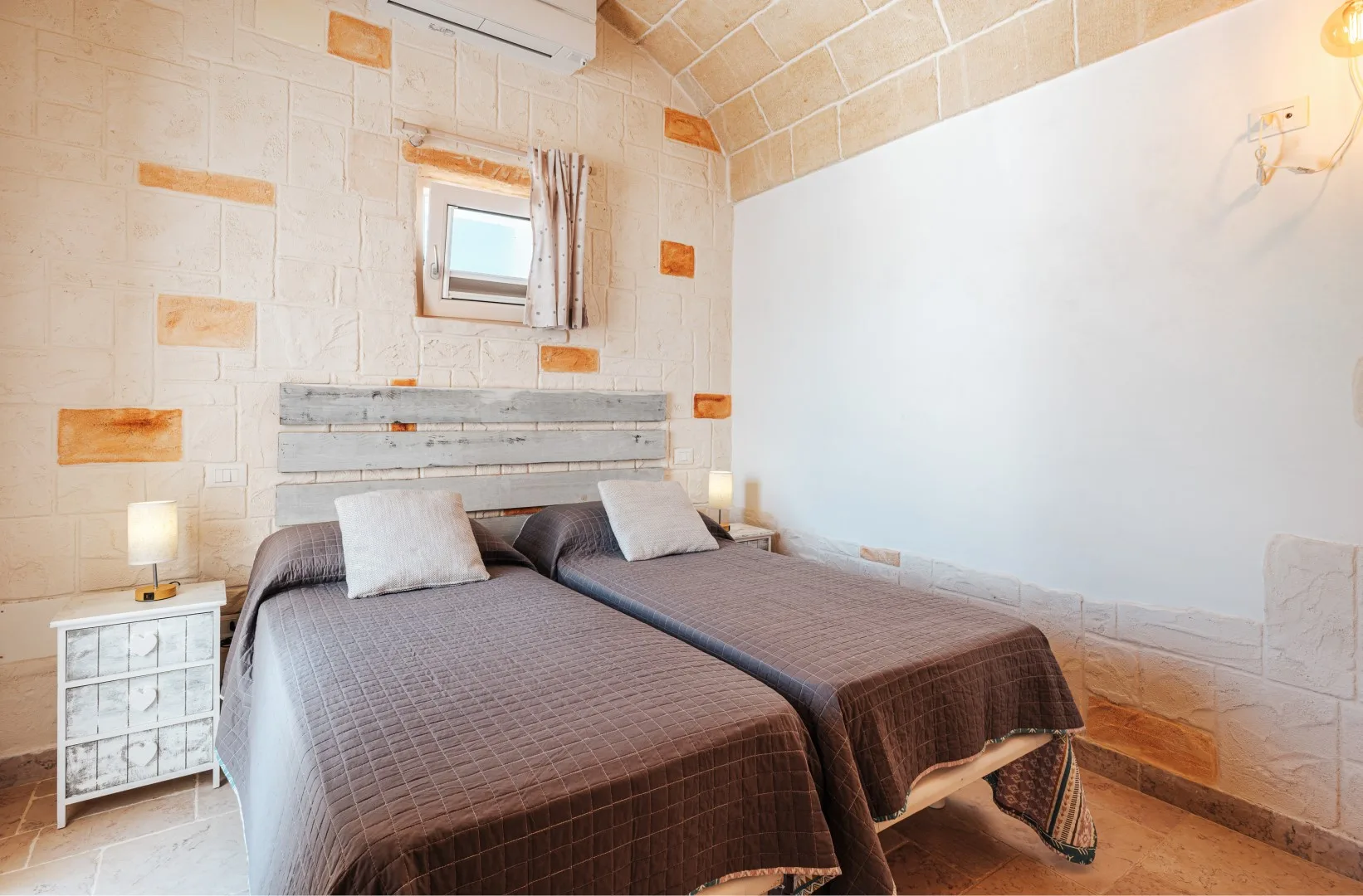 WHITE STONE HOUSE 6+1 - Puglia