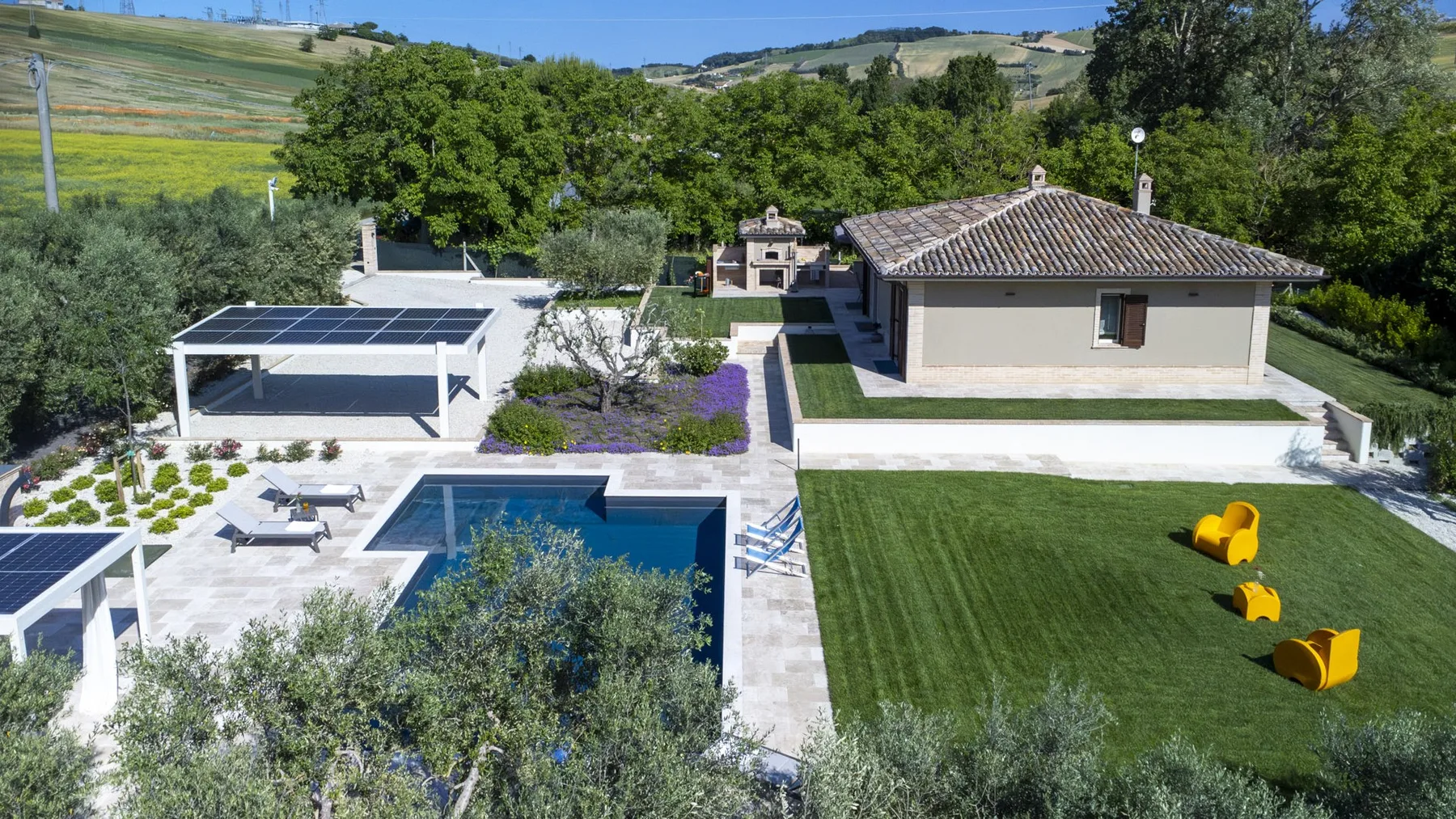 VILLINO LE MOIE 4+2 - Marche