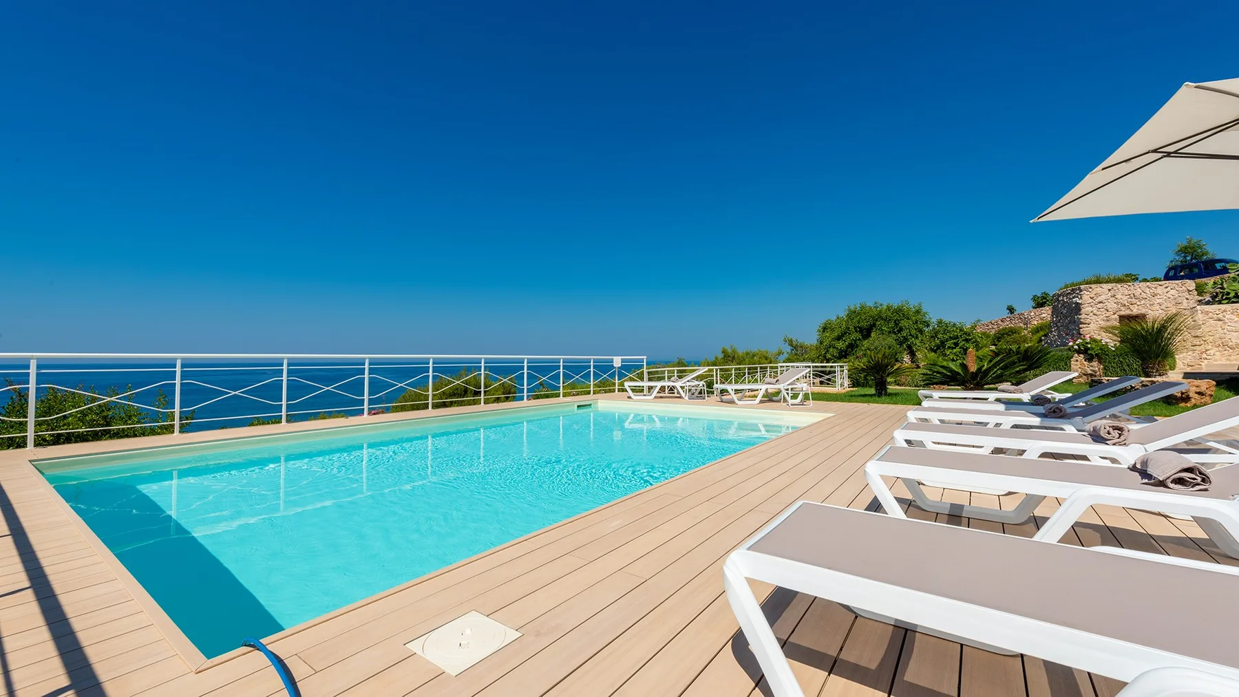 TENUTA SCIALANDRE 10 - Puglia