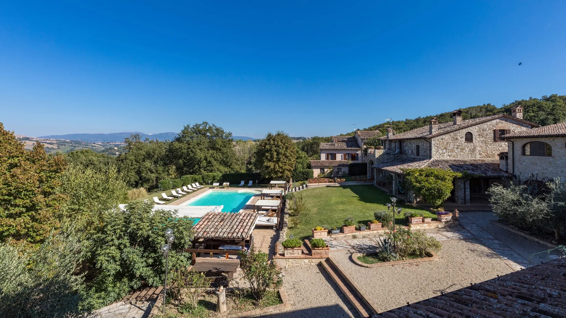 RESIDENZA COLLEFIORITO 26 - Umbria