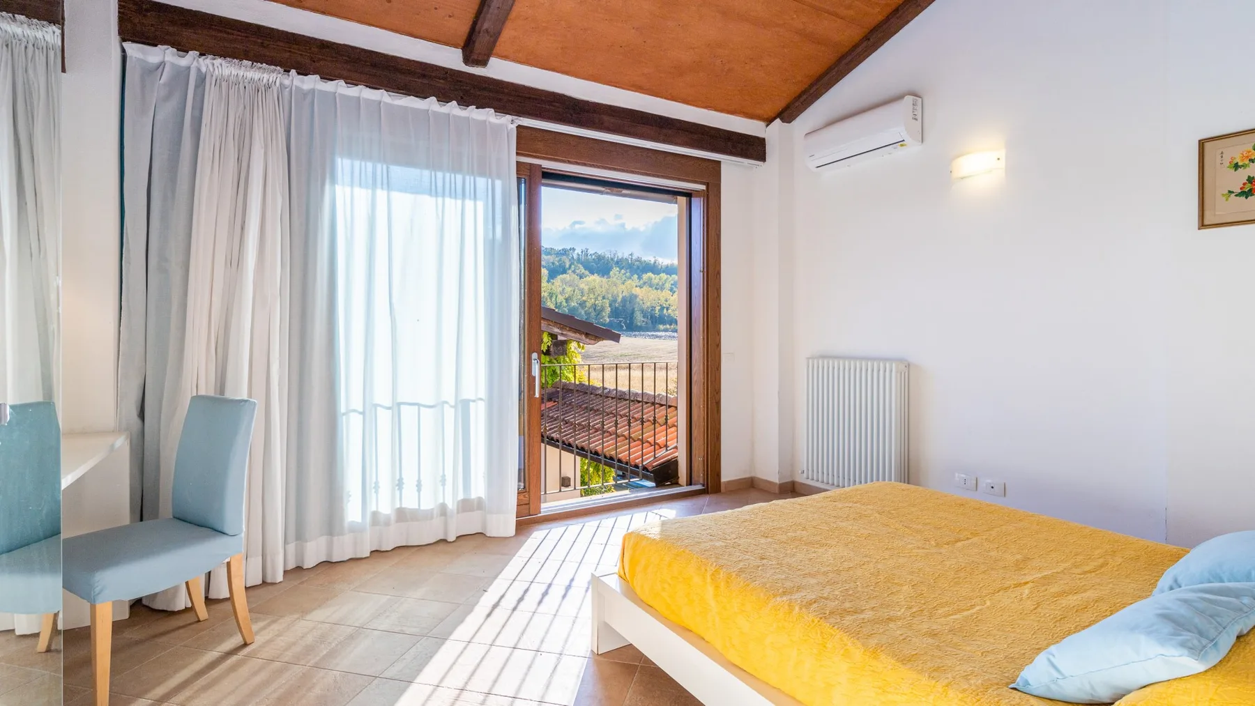 CASCINA LA VALLE 10+2 - Piedmont
