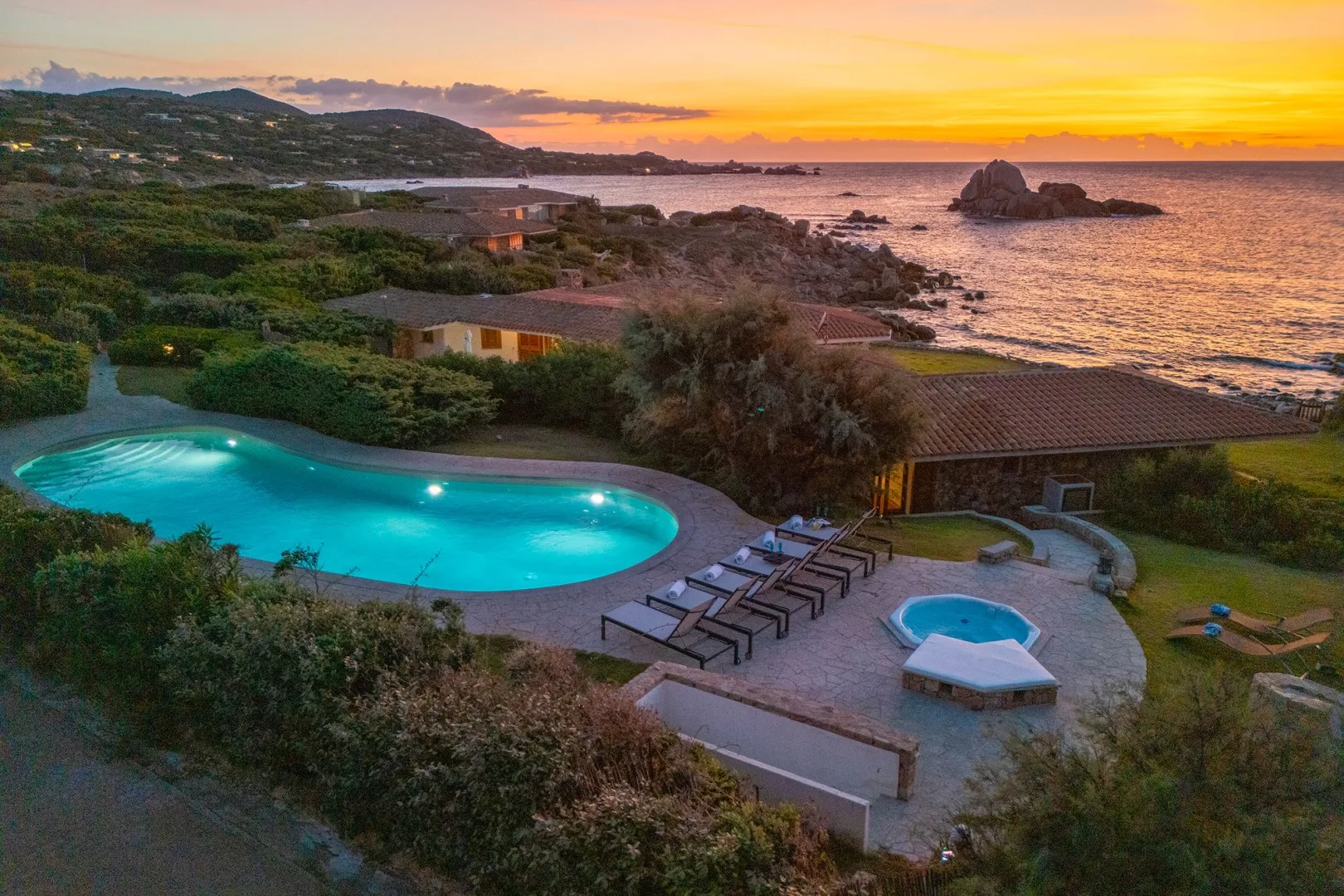VILLA PORTOBELLO 10+2 - Sardinia